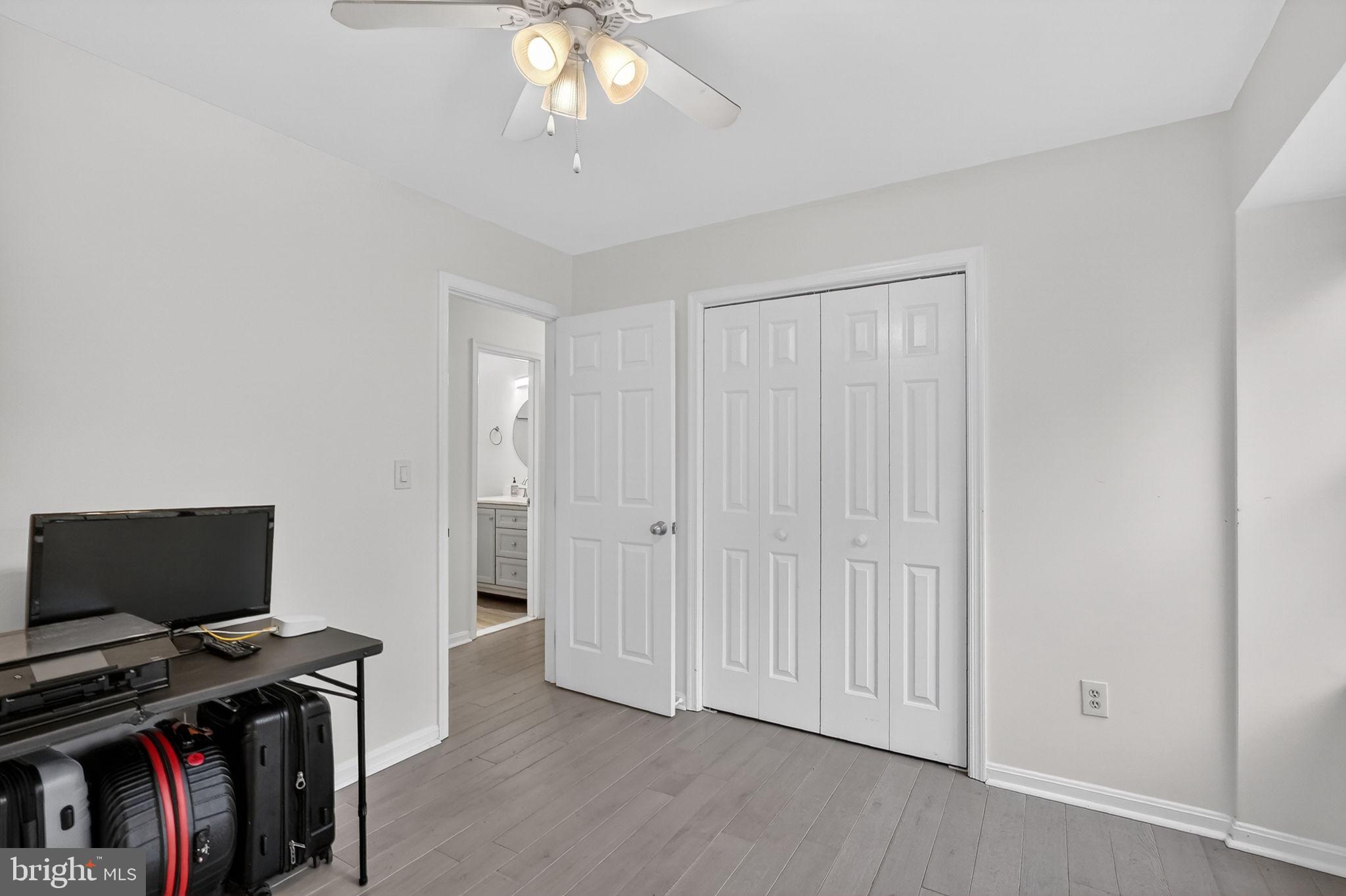 MEADOWLANDS - Residential Lease