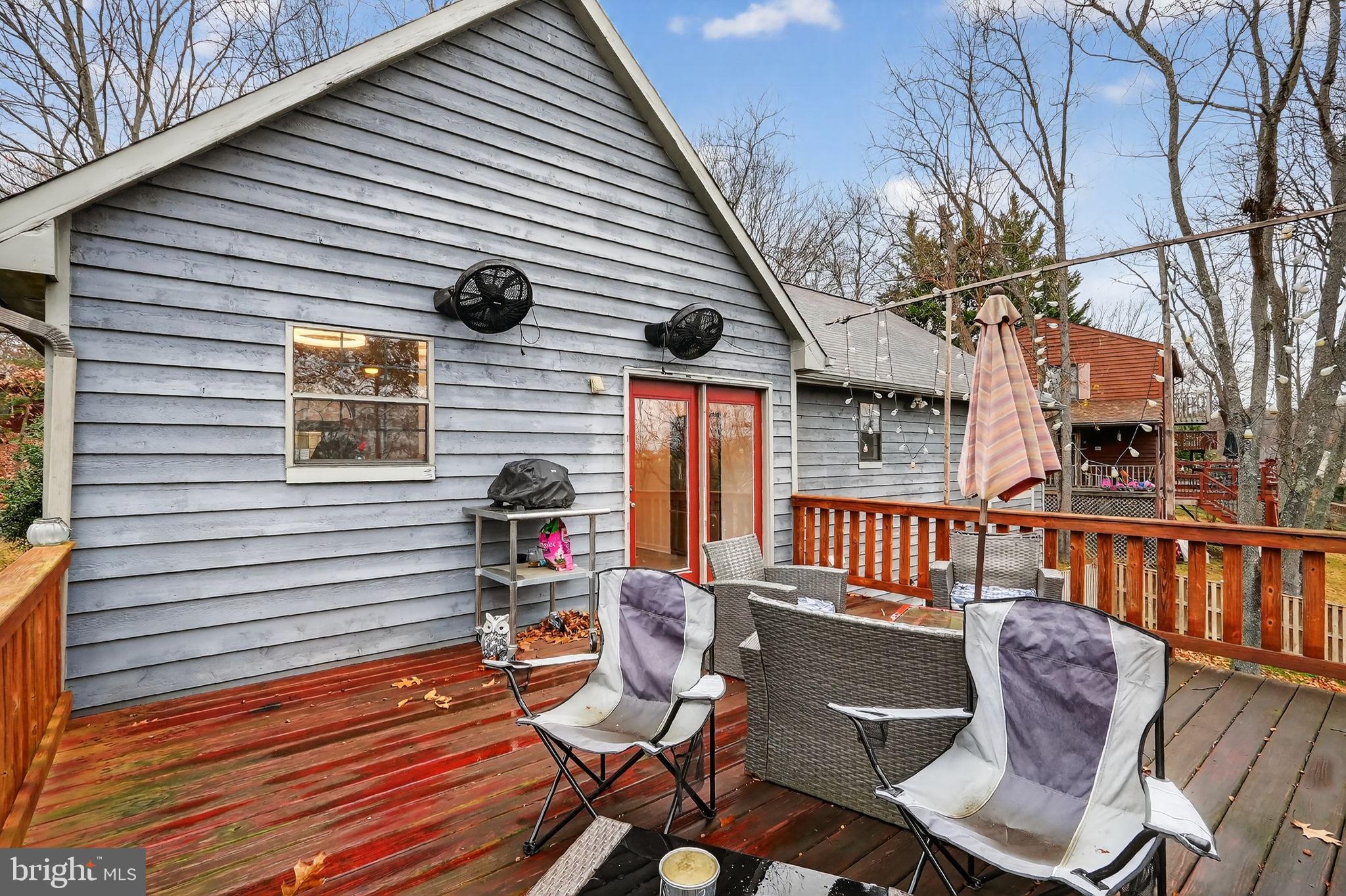 MEADOWLANDS - Residential Lease