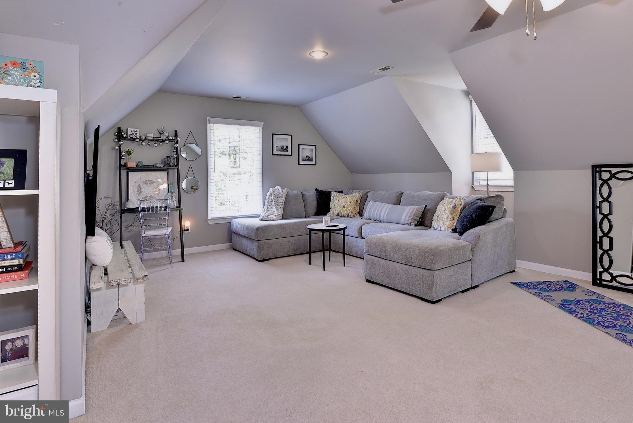 FORD'S COLONY - Residential