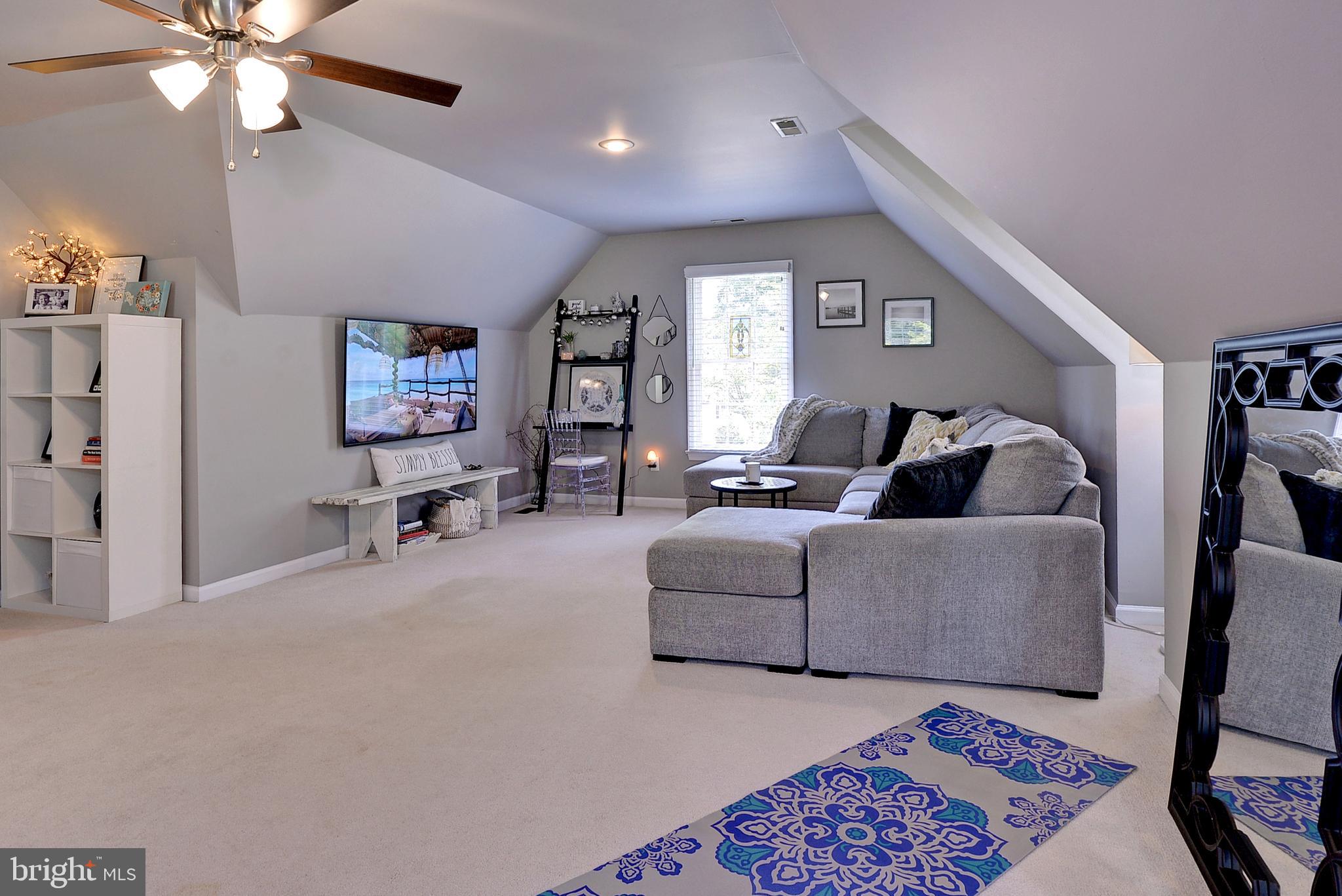 FORD'S COLONY - Residential