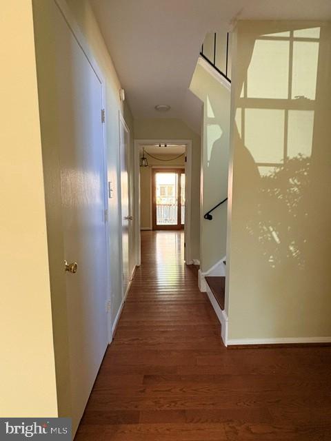 10252 FRIENDSHIP COURT