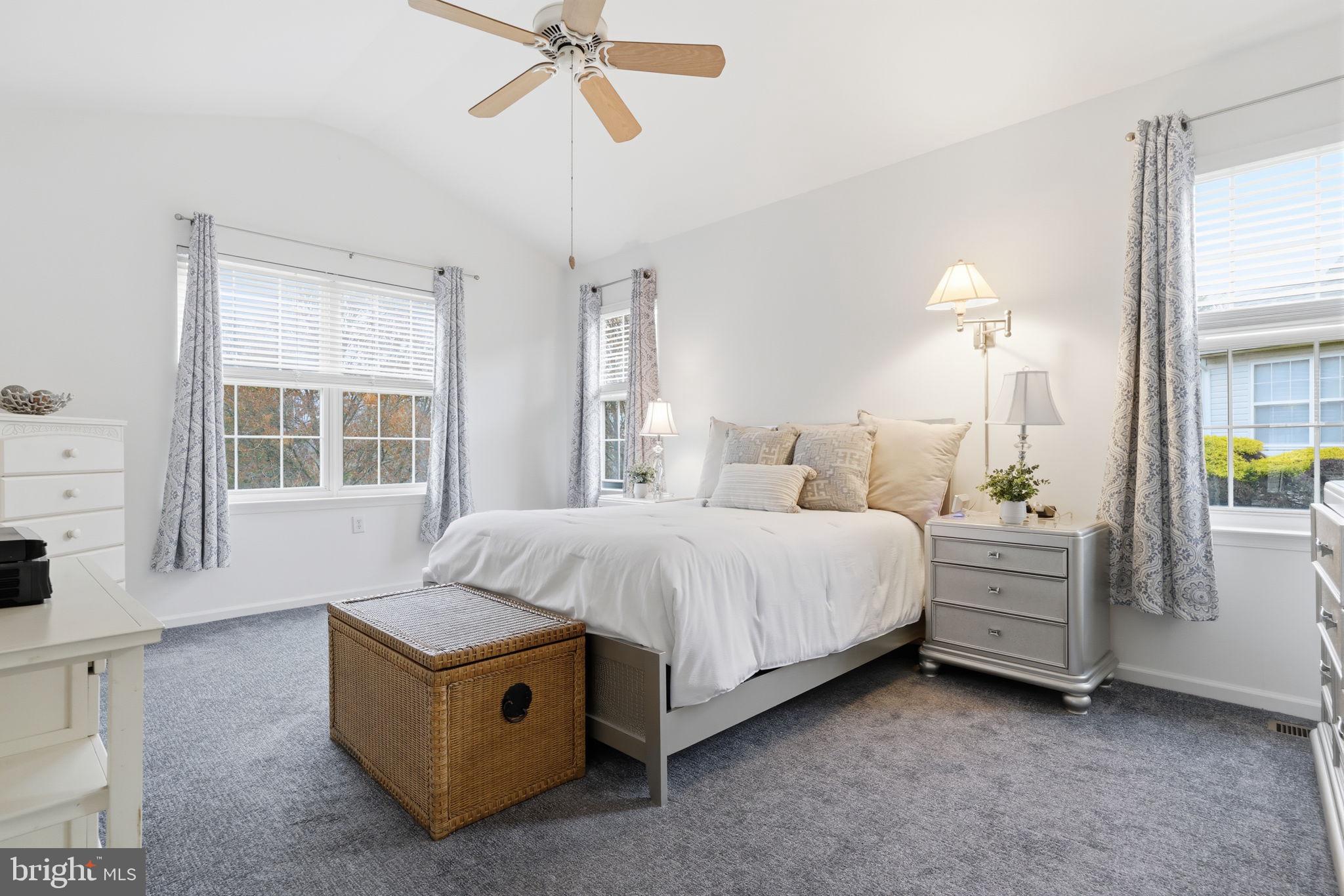 FLOWERS MILL - Residential