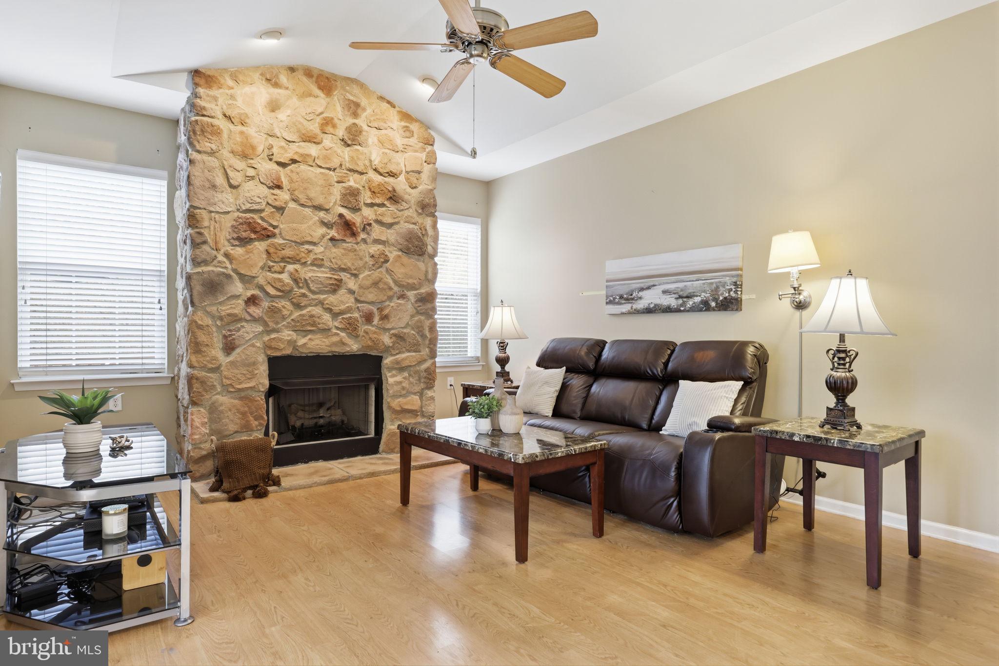 FLOWERS MILL - Residential