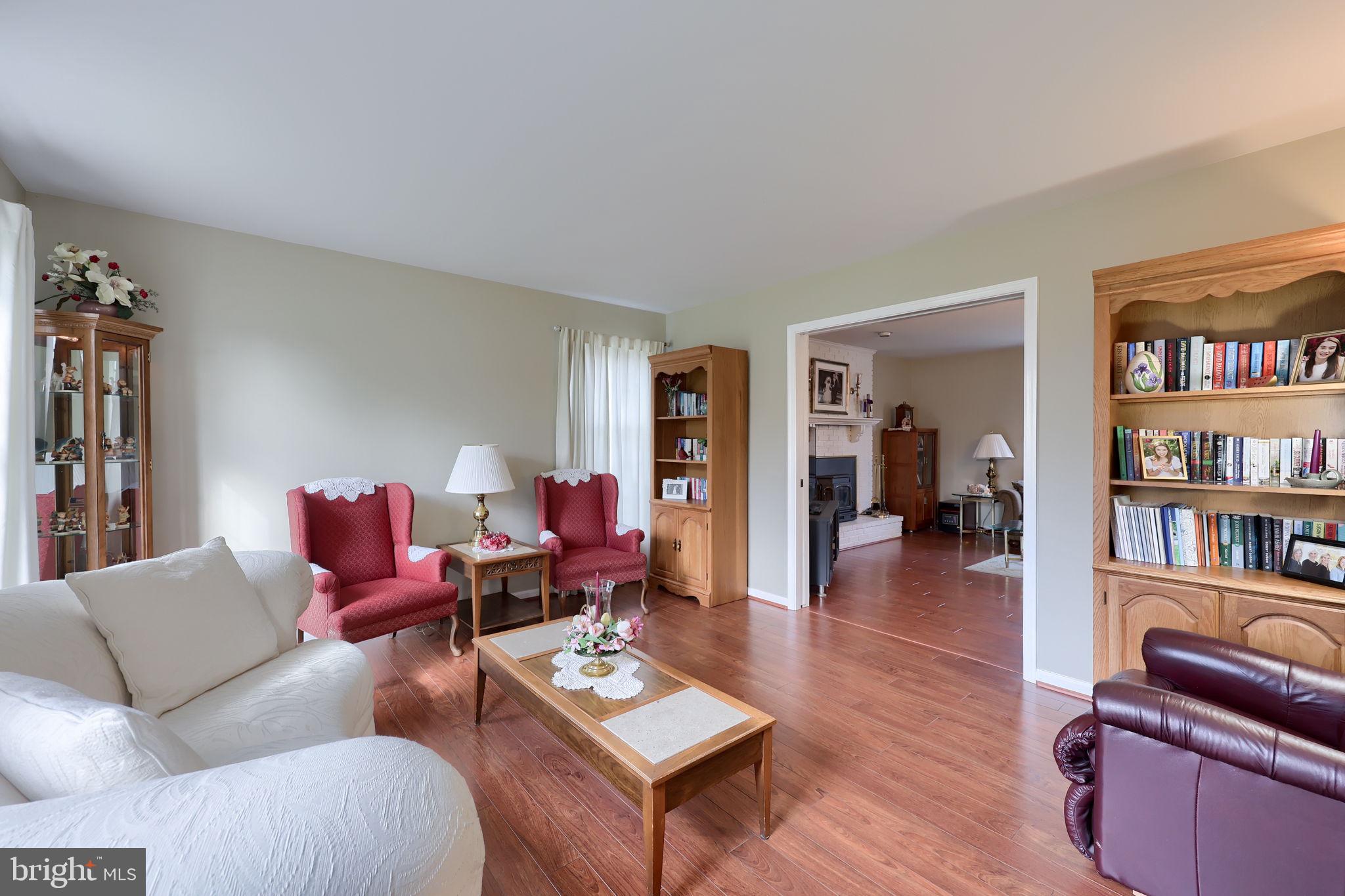 2977 HEARTHSIDE LANE