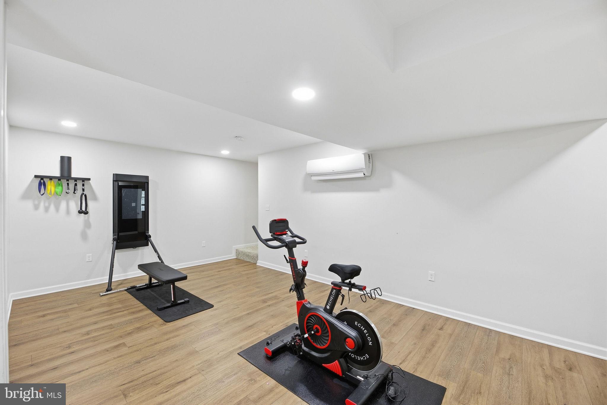 DEERFIELD - Residential