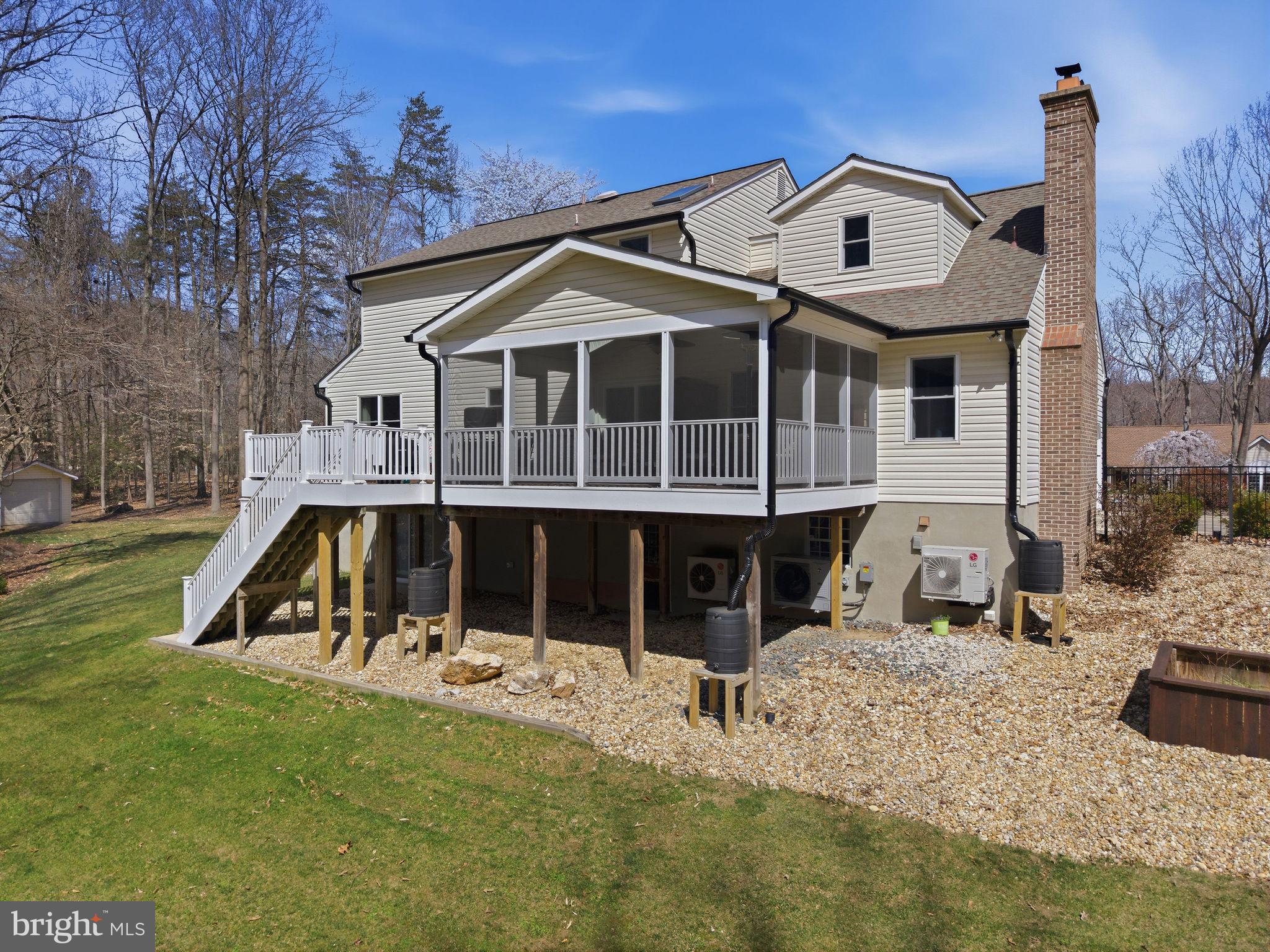 DEERFIELD - Residential