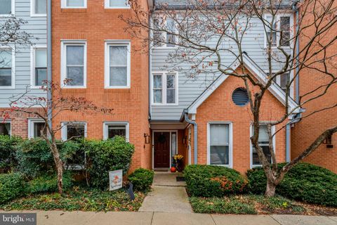 2101 N ROLFE STREET C ARLINGTON VA 22209