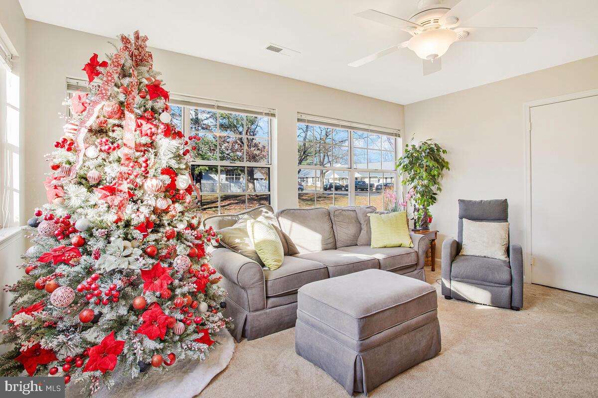 CHERRY VIEW PARK - Residential