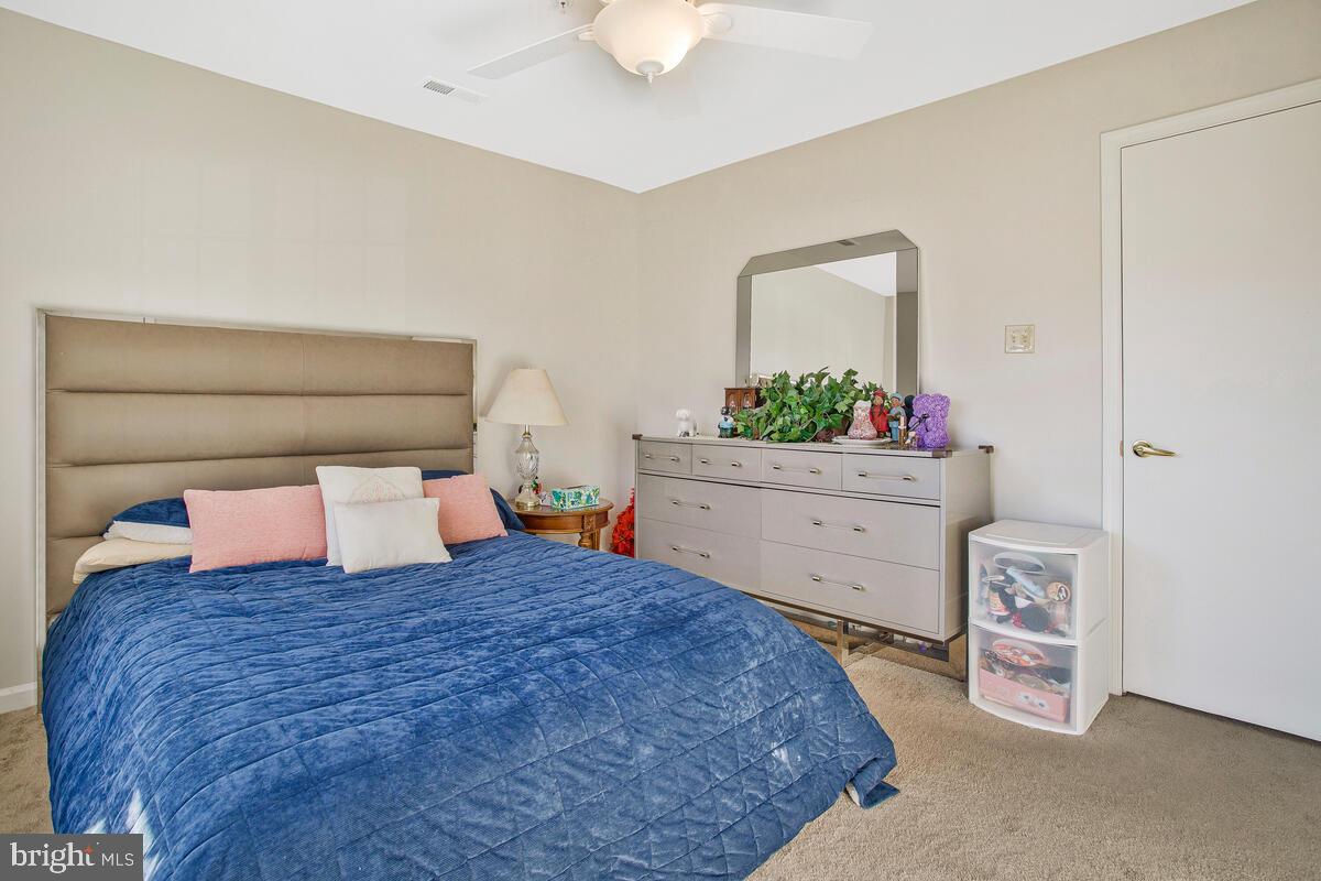 CHERRY VIEW PARK - Residential