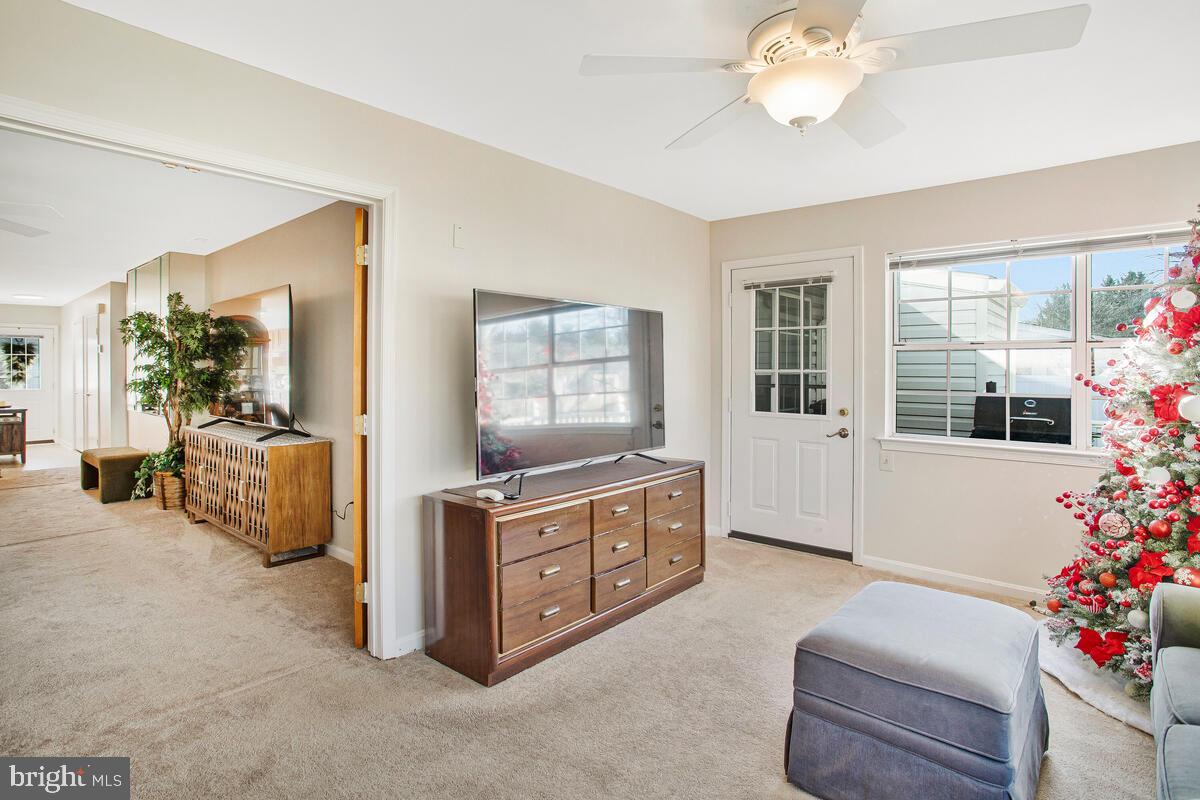 CHERRY VIEW PARK - Residential