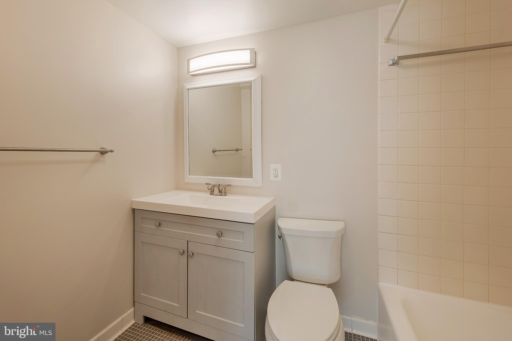 WILLOUGHBY OF CHEVY CHASE - Residential Lease