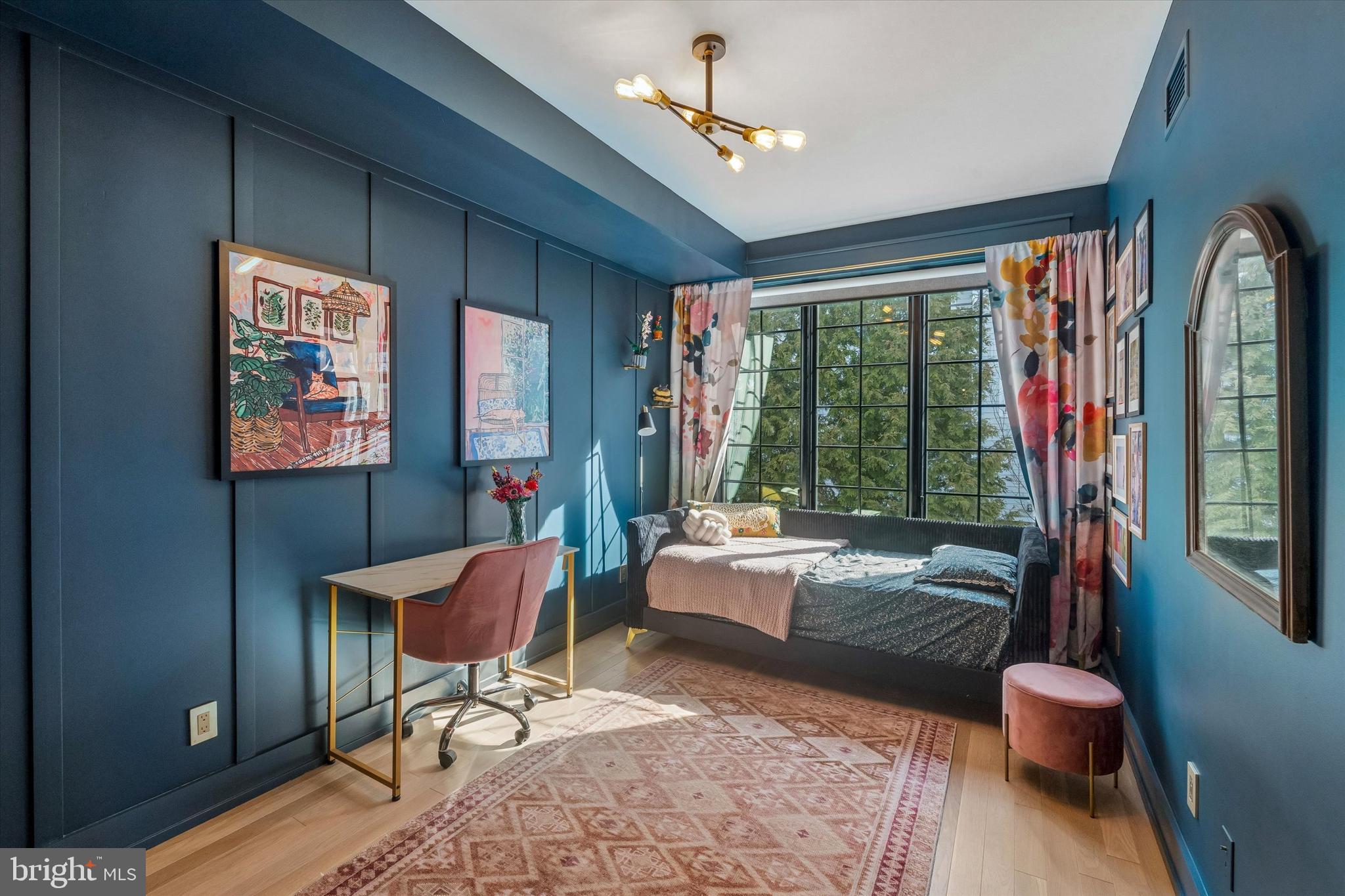 GRADUATE HOSPITAL - Residential