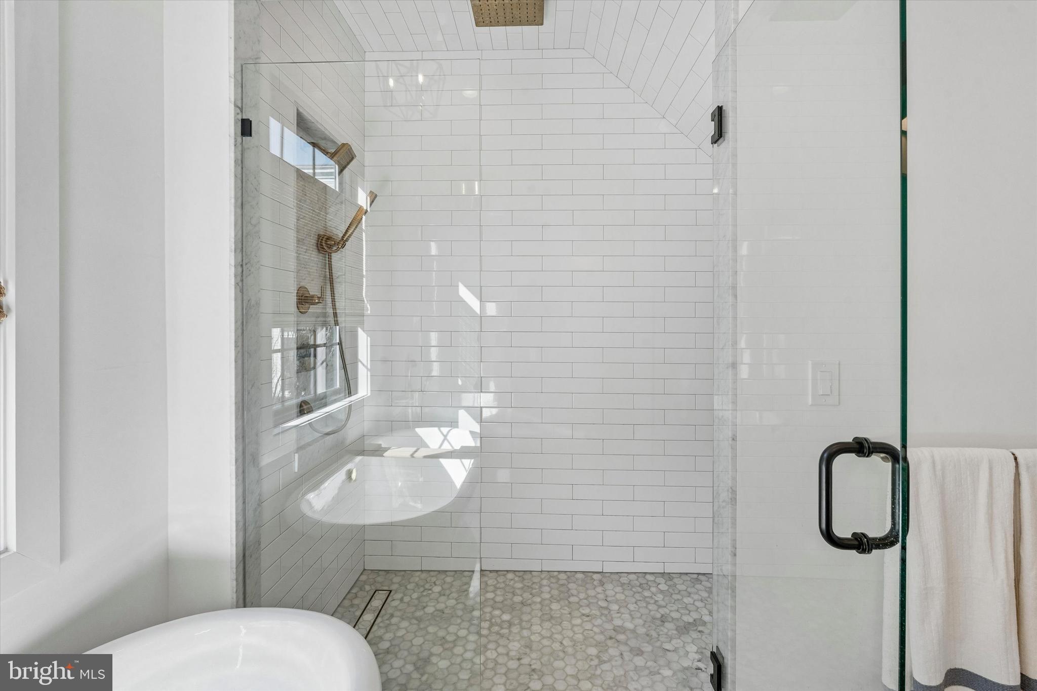 GRADUATE HOSPITAL - Residential