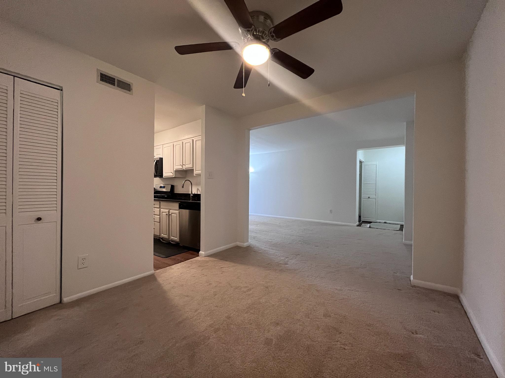 WOODBURN VILLAGE - Residential Lease