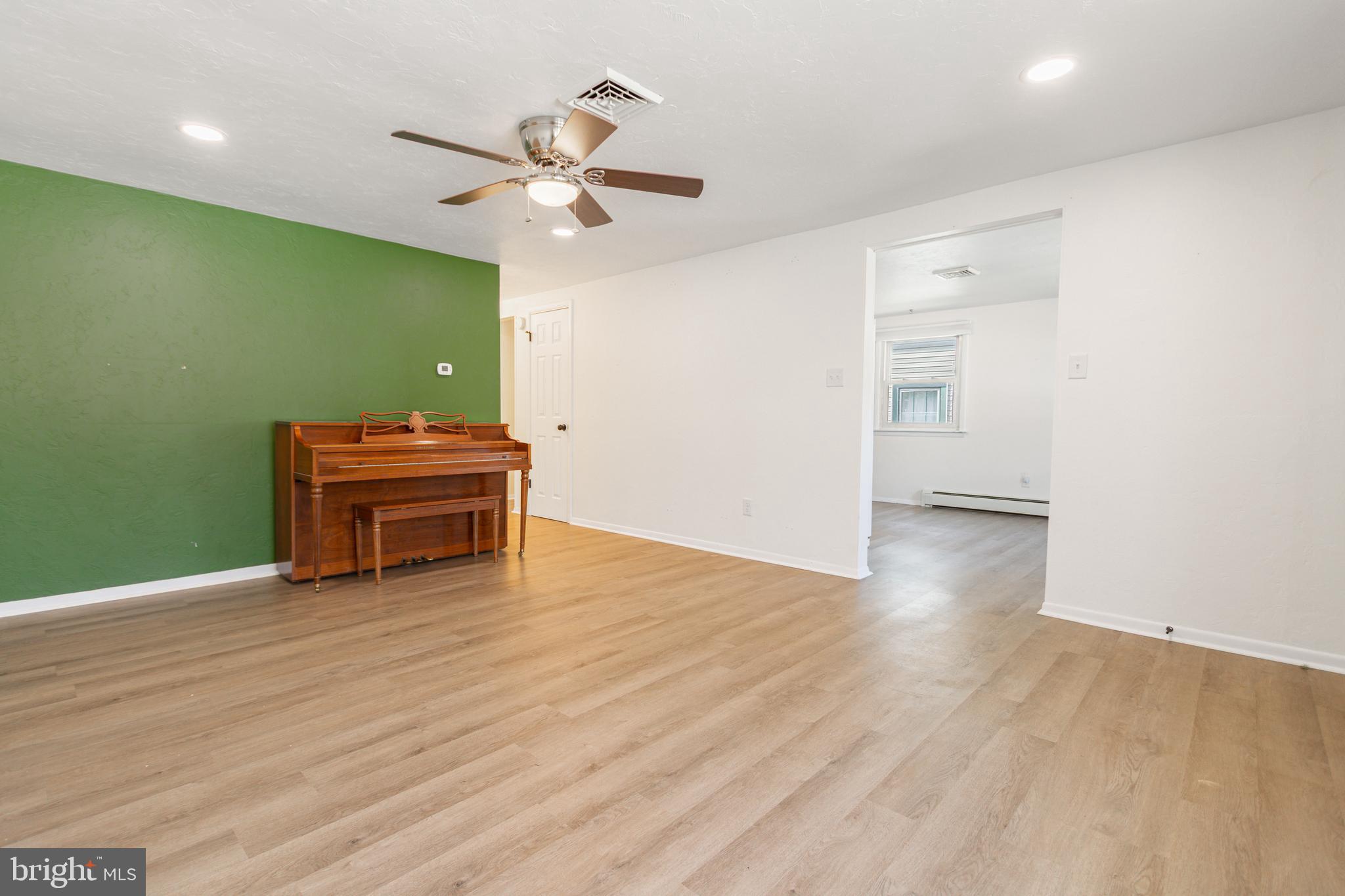 RED LION BORO - Residential