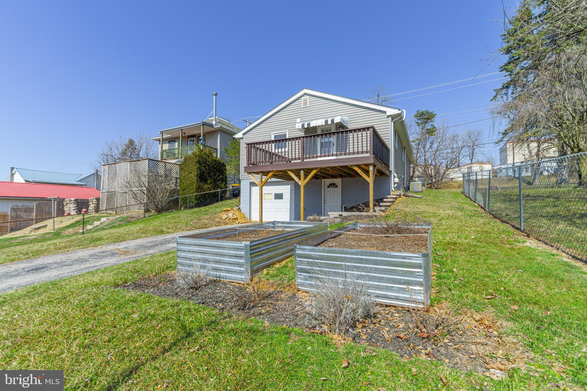 RED LION BORO - Residential