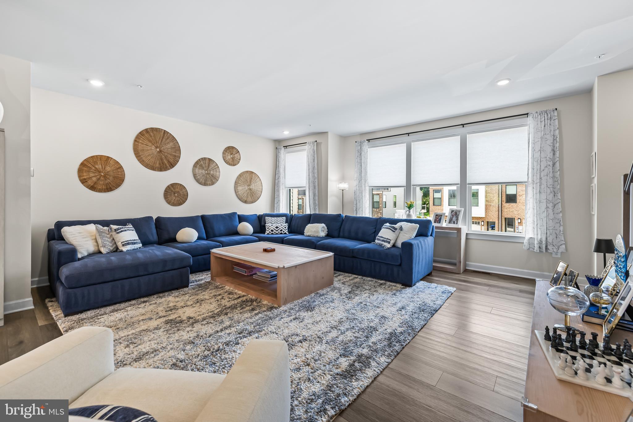 LONGVIEW RIDGE - Residential