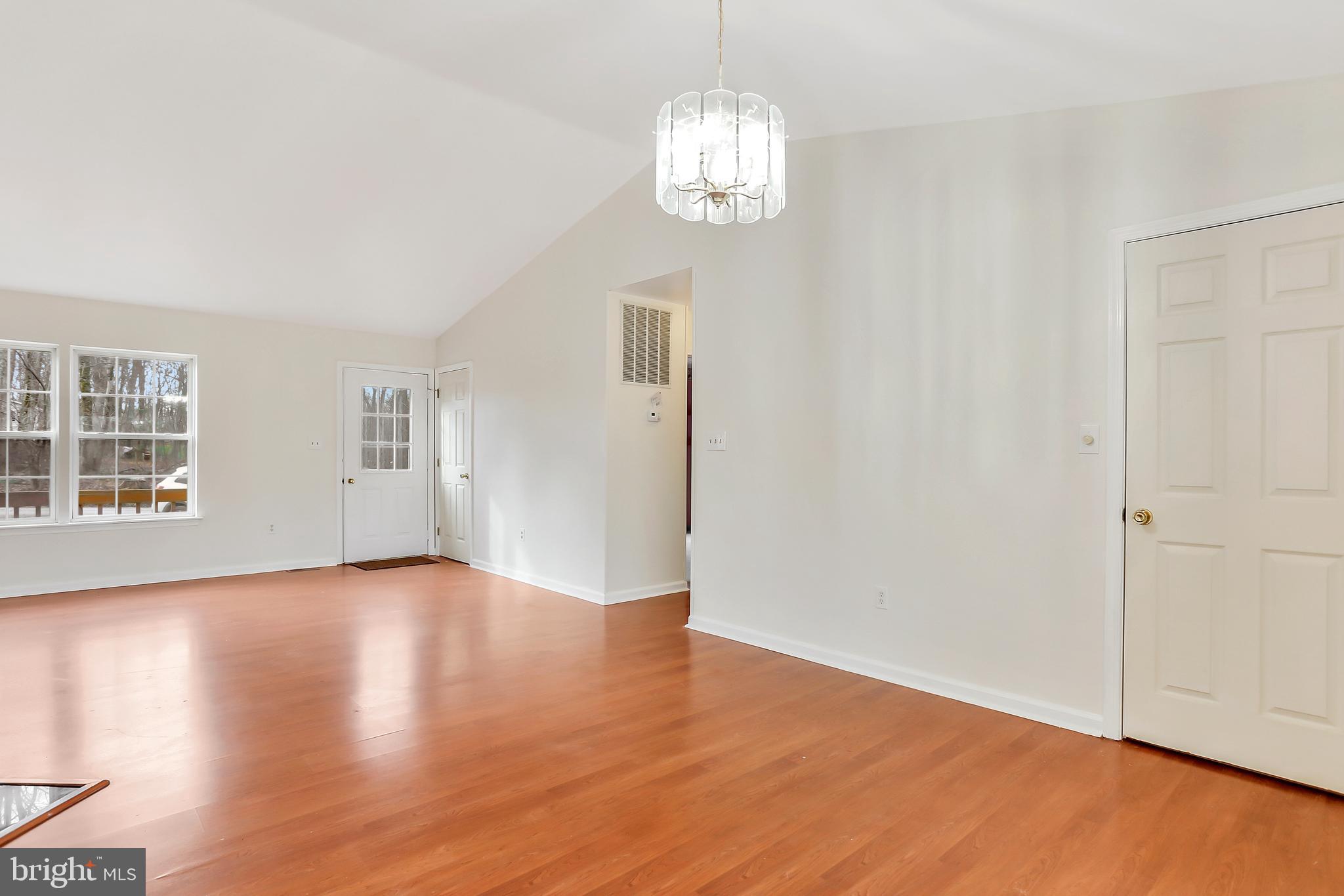 SHANNONDALE - Residential