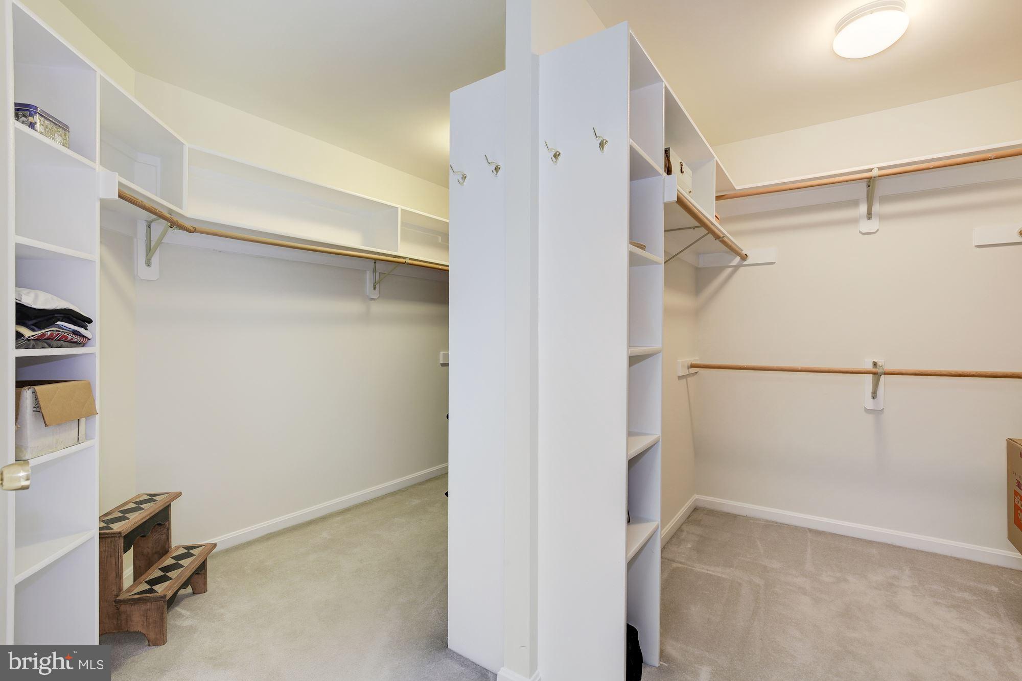 ROSE HILL FALLS - Residential