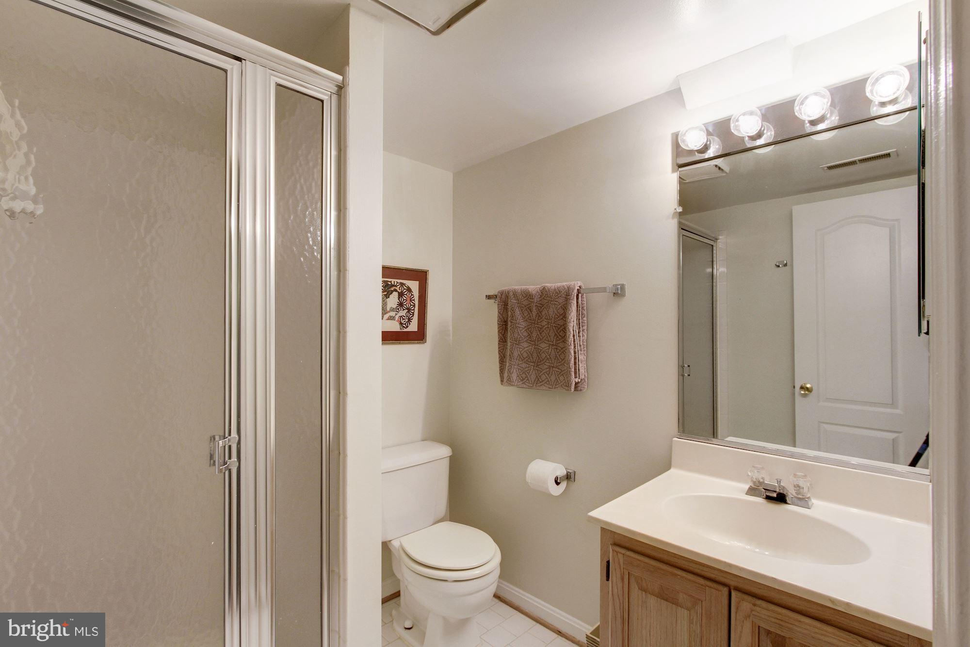 ROSE HILL FALLS - Residential