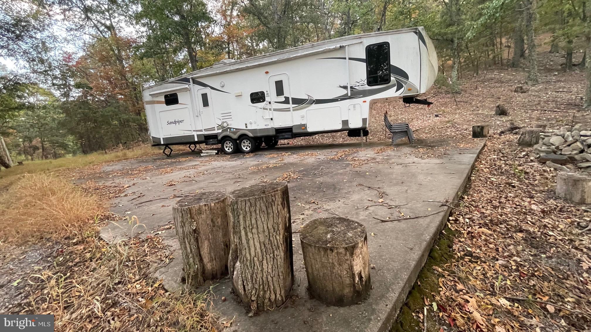 WHITETAIL MOUNTAIN - Land