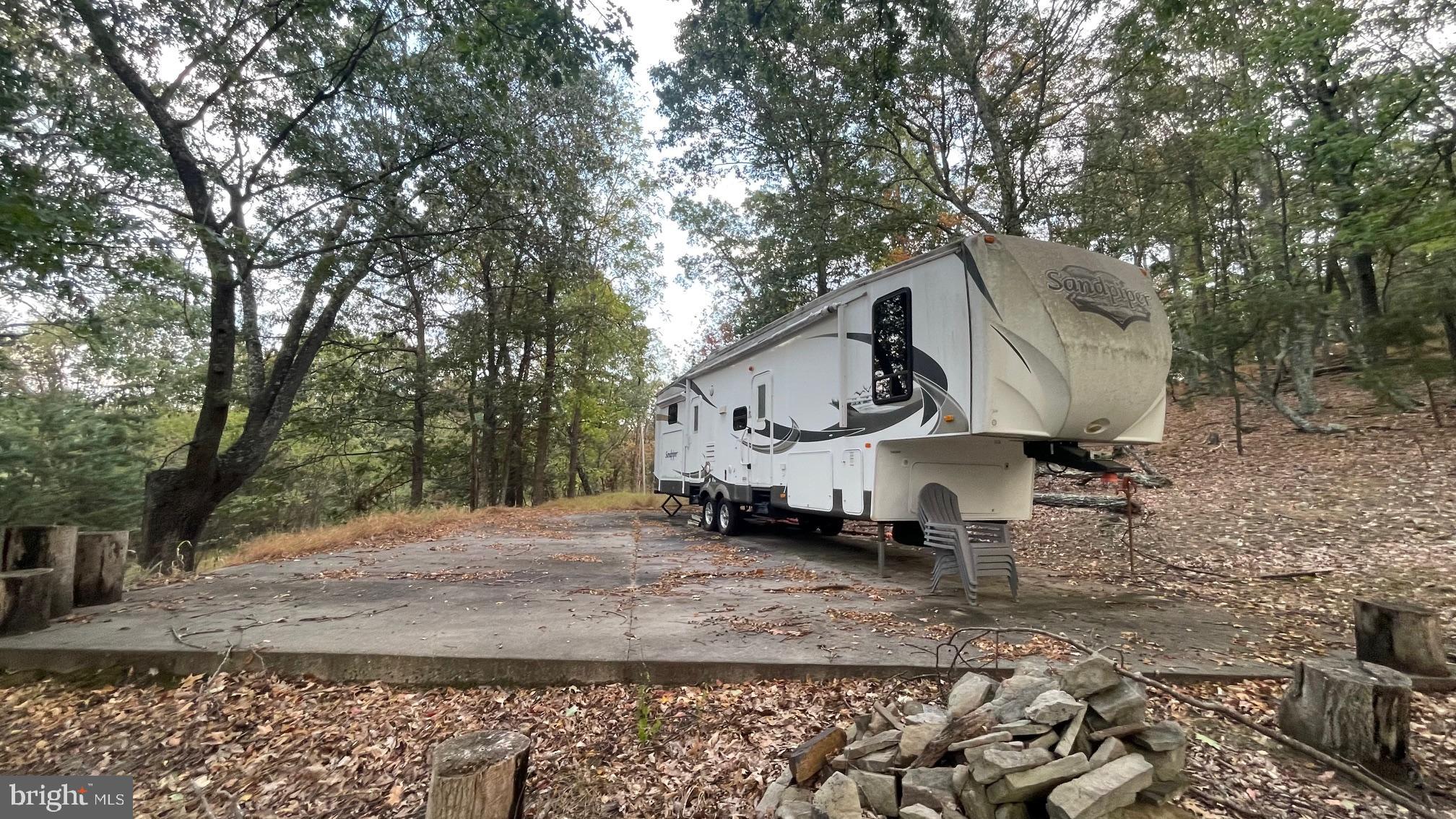 WHITETAIL MOUNTAIN - Land