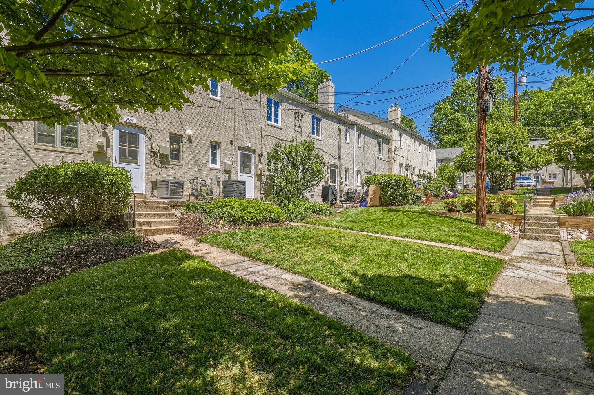 GLEN BRIAR - Residential