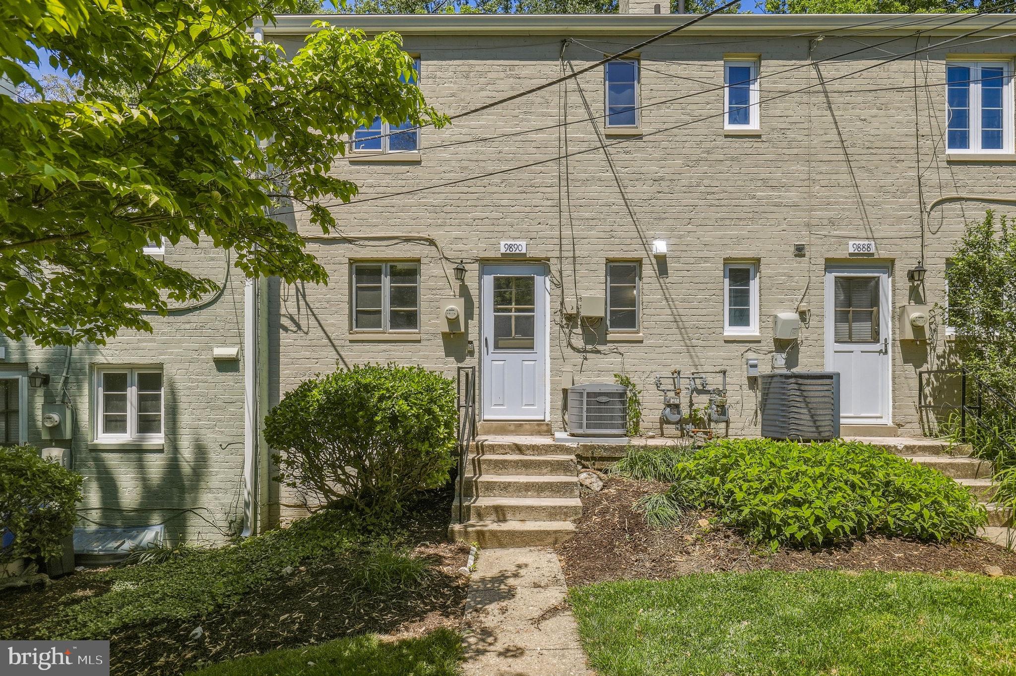GLEN BRIAR - Residential