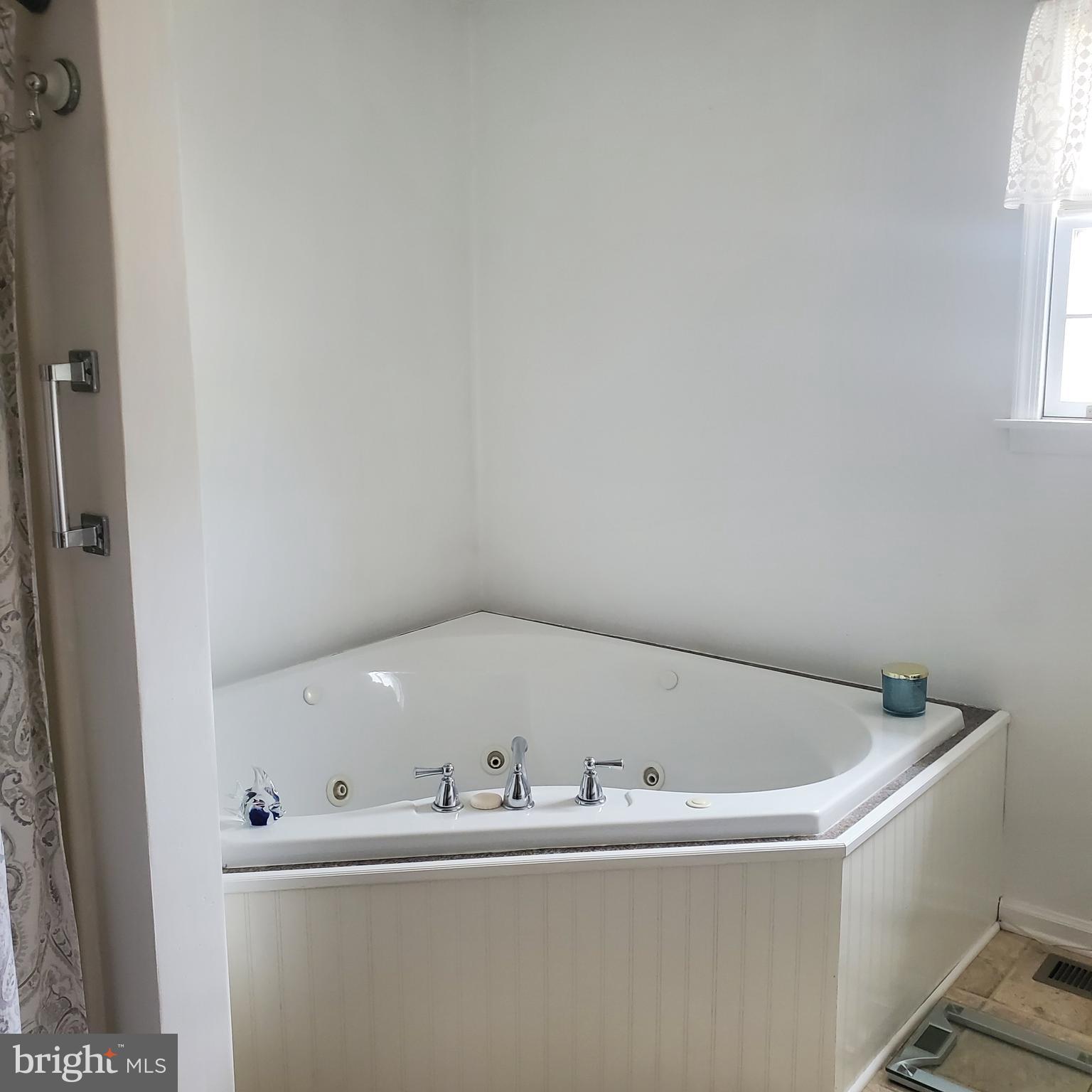 CHATHAM VILLAGE - Residential