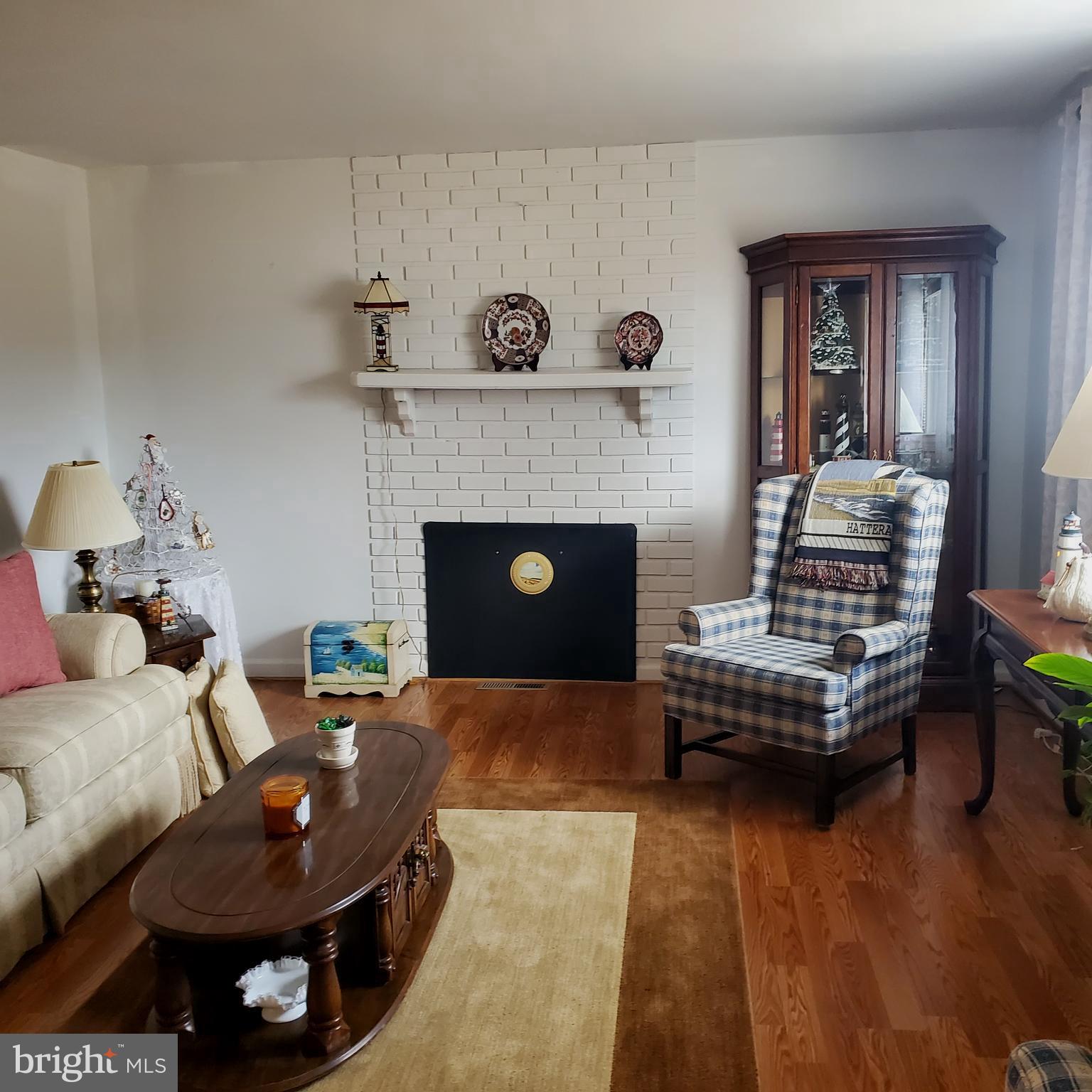 CHATHAM VILLAGE - Residential