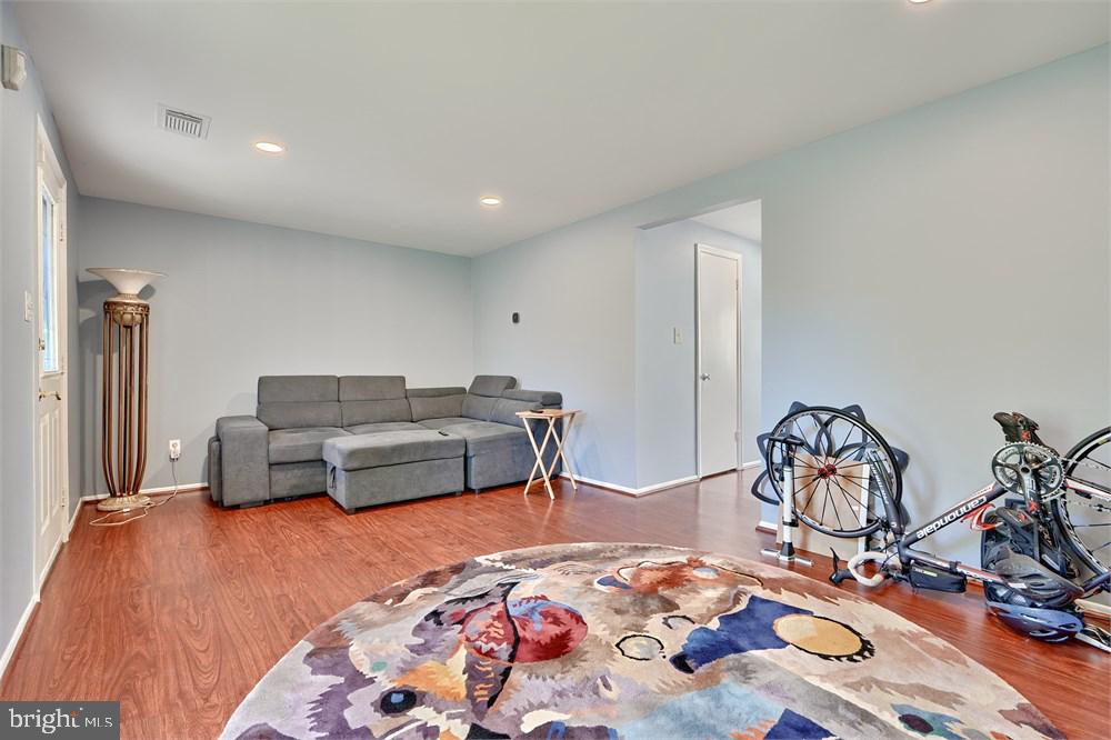 MARLBOROUGH TOWNE - Residential