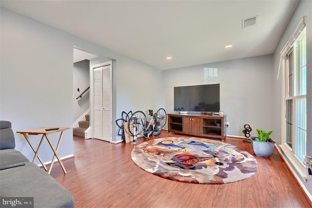 MARLBOROUGH TOWNE - Residential