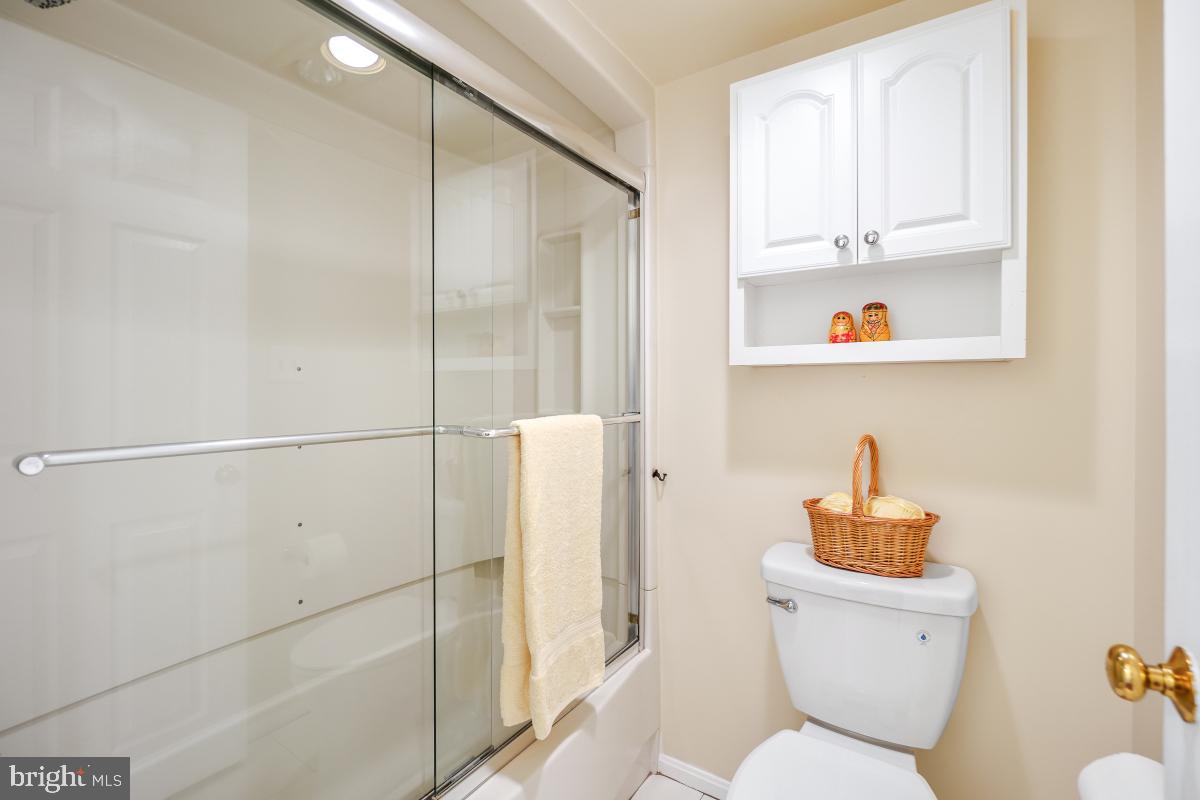 FAIRWAYS NORTH - Residential