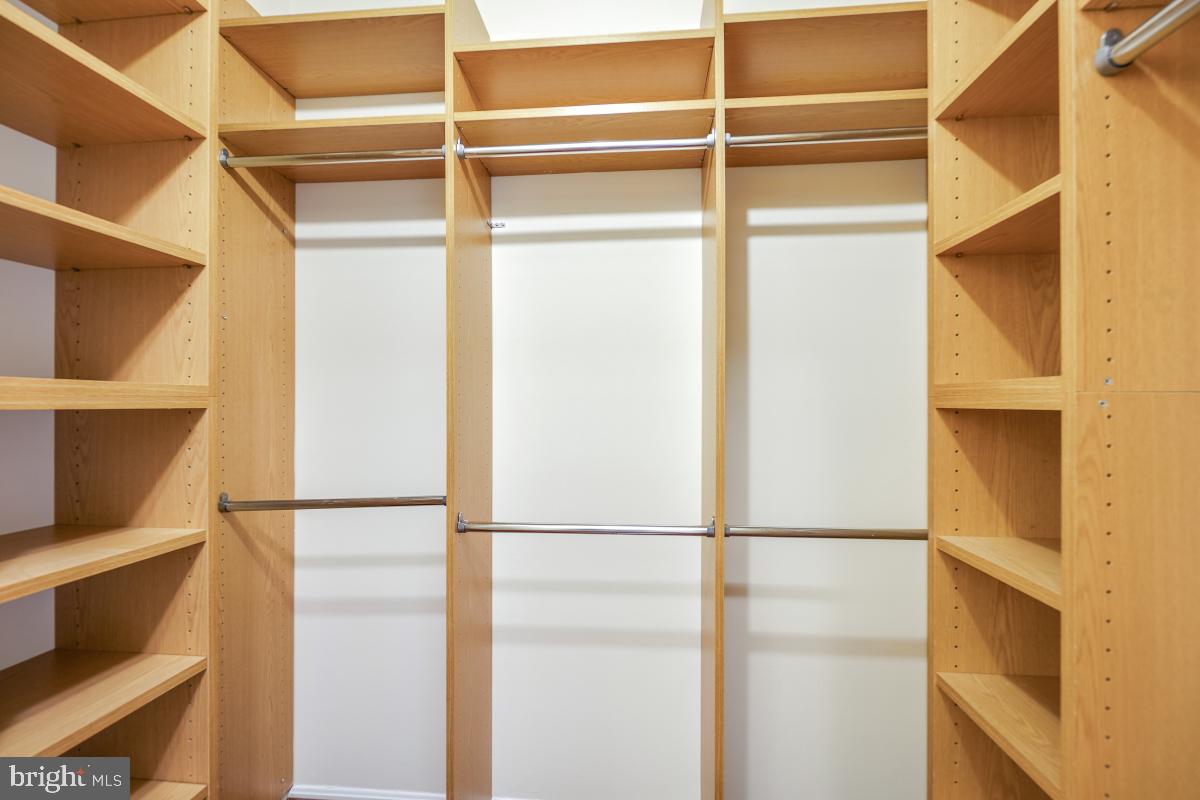 FAIRWAYS NORTH - Residential