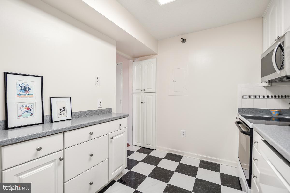 FAIRWAYS NORTH - Residential