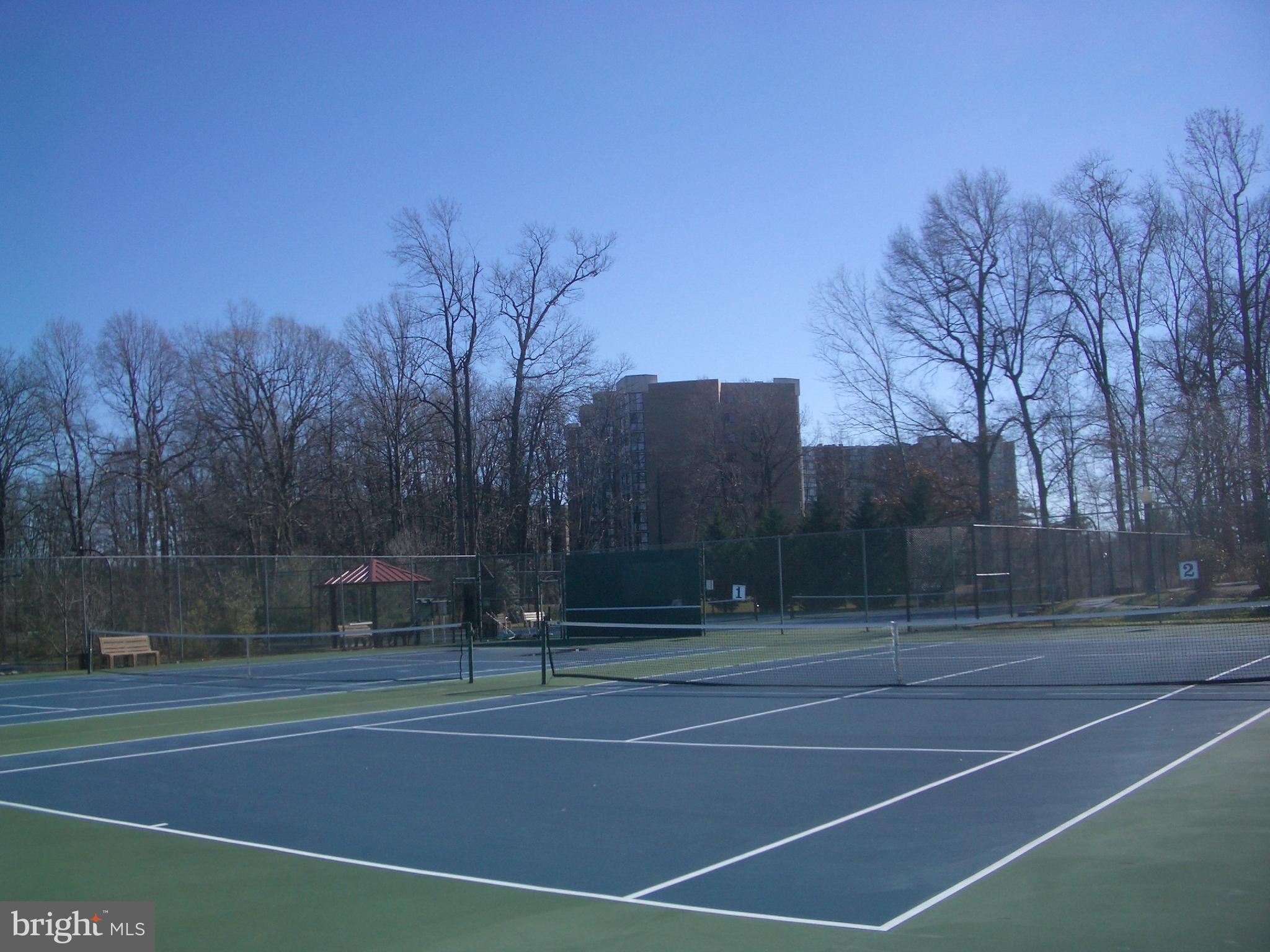 FAIRWAYS NORTH - Residential