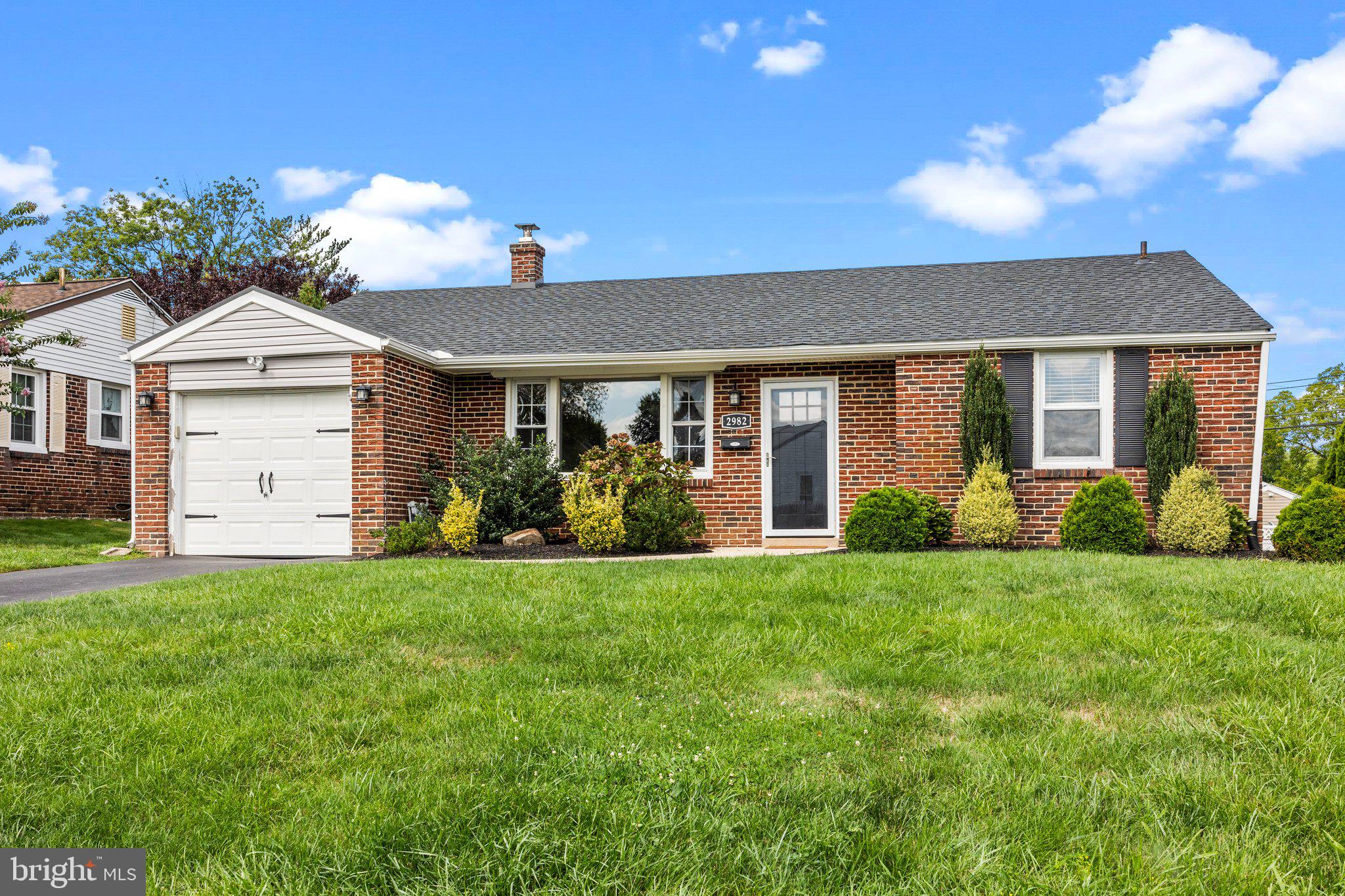 **Charming 3-Bedroom Home with Modern Updates in Abington School District**
Welcome to this beautifully updated and well-maintained 3-bedroom, 1-bathroom home nestled in the highly sought-after Abington School District. With 1,288 square feet of inviting living space, this property offers a perfect blend of modern conveniences and classic charm.
Step inside to discover a spacious open kitchen that seamlessly flows into a bright and airy dining area, making it ideal for family gatherings and entertaining. Recent updates include a fully remodeled bathroom in 2019 and fresh paint and refinished floors throughout, giving the home a fresh, modern feel.
The full unfinished basement is a blank canvas, complete with a washer and dryer, ready for you to transform it into your dream space. Recent upgrades ensure peace of mind with a new driveway and roof (2019), a new sump pump with battery backup, and a French drain system installed in 2024. The home also features new siding and a front door (2024), adding to its curb appeal.
Don’t miss this opportunity to own a move-in-ready home with all the modern touches and updates you need. Schedule your visit today and make this house your new home!