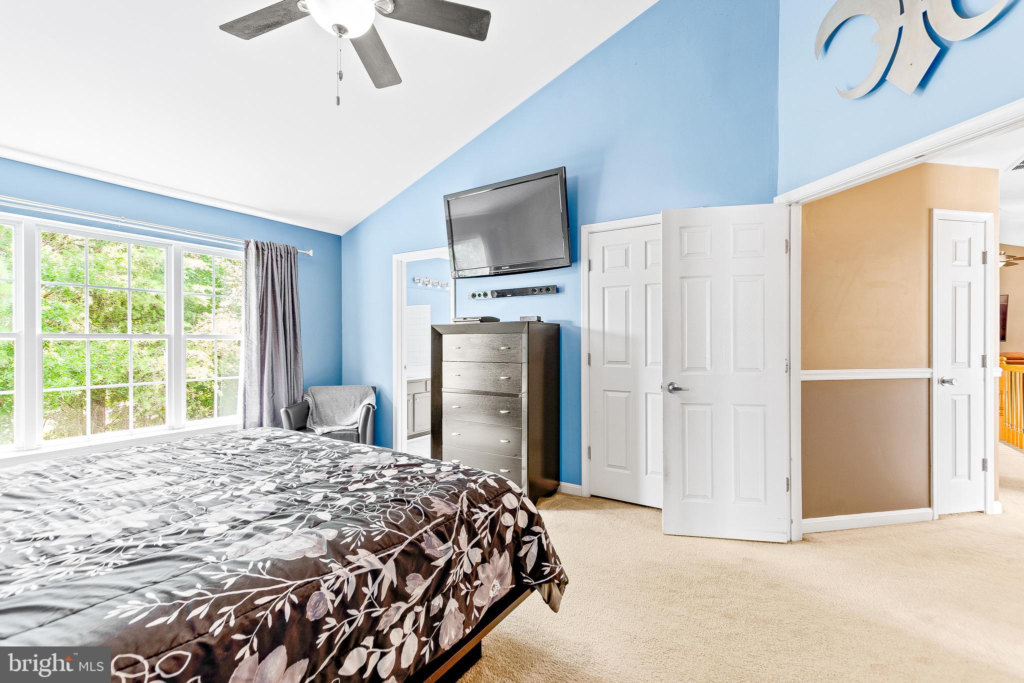 HICKORY HILLS - Residential