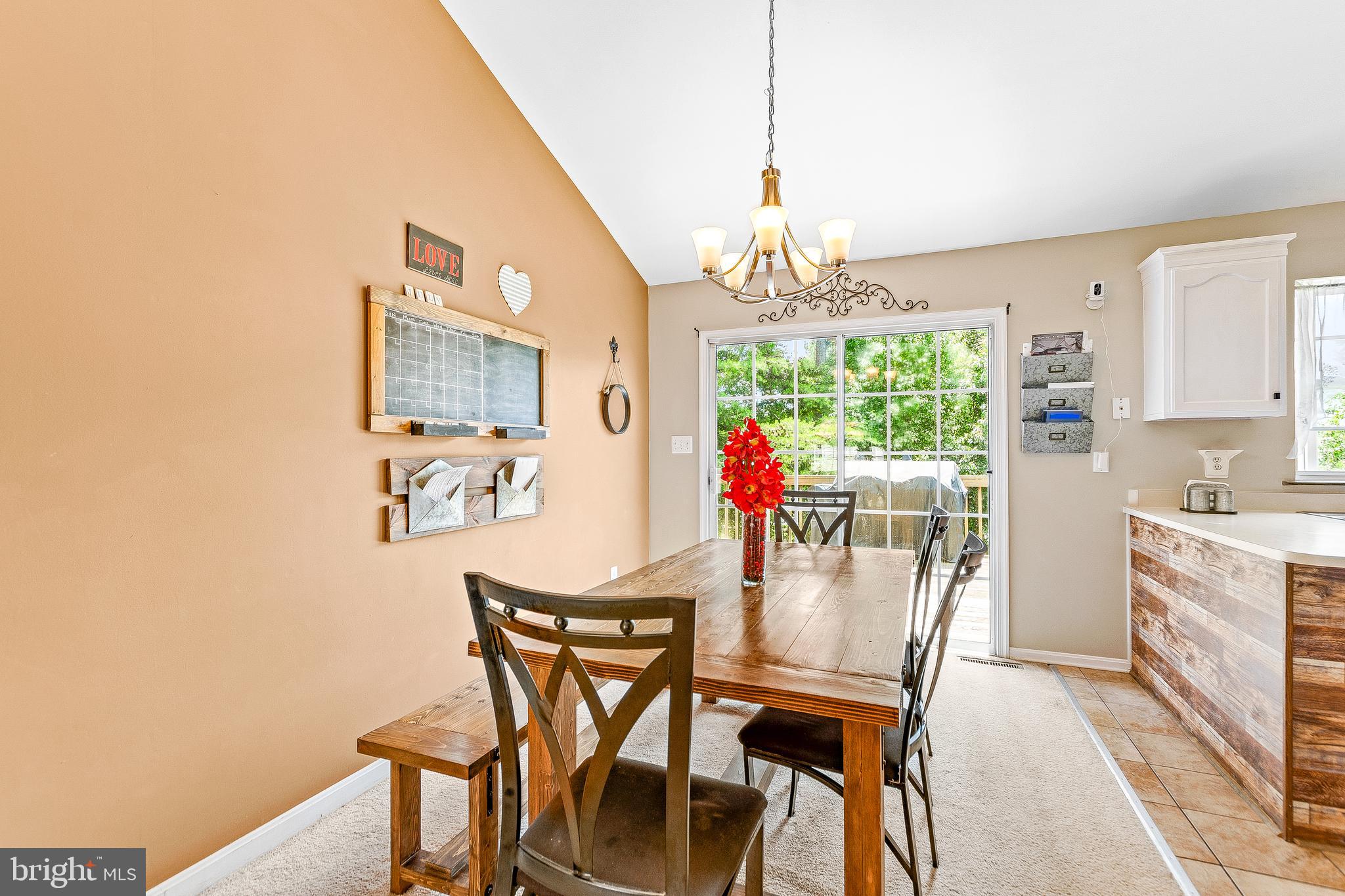 HICKORY HILLS - Residential