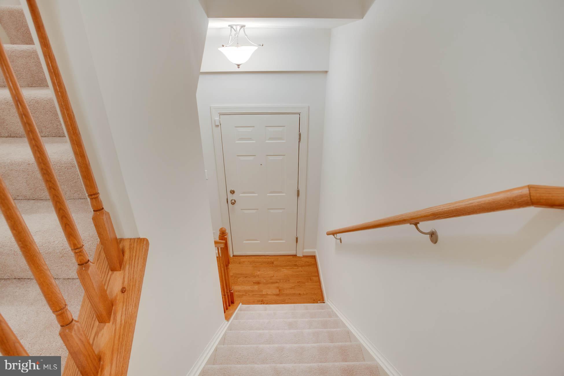 RESIDENCES AT SULLIVAN - Residential Lease