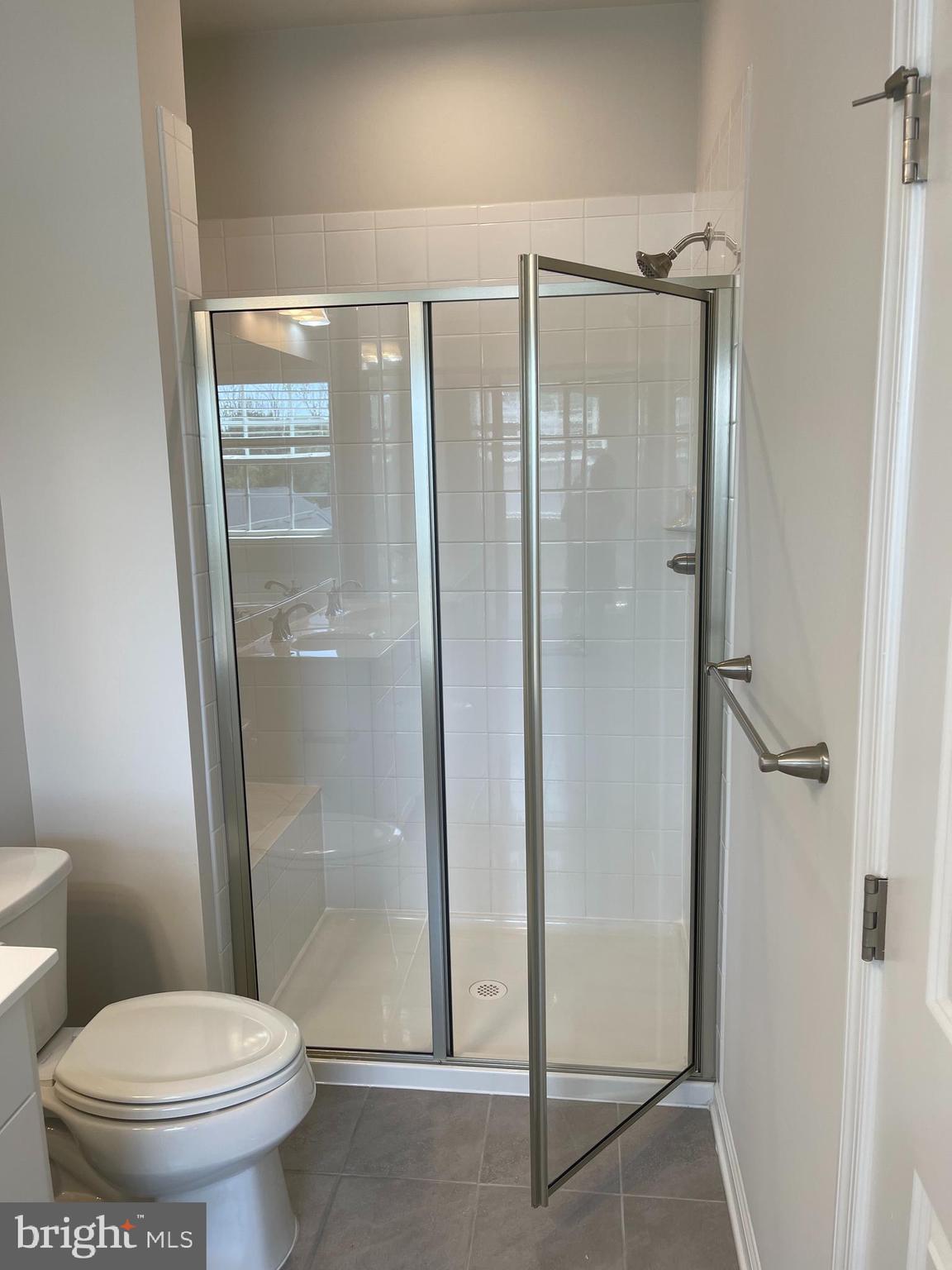 LANDSDALE - Residential Lease