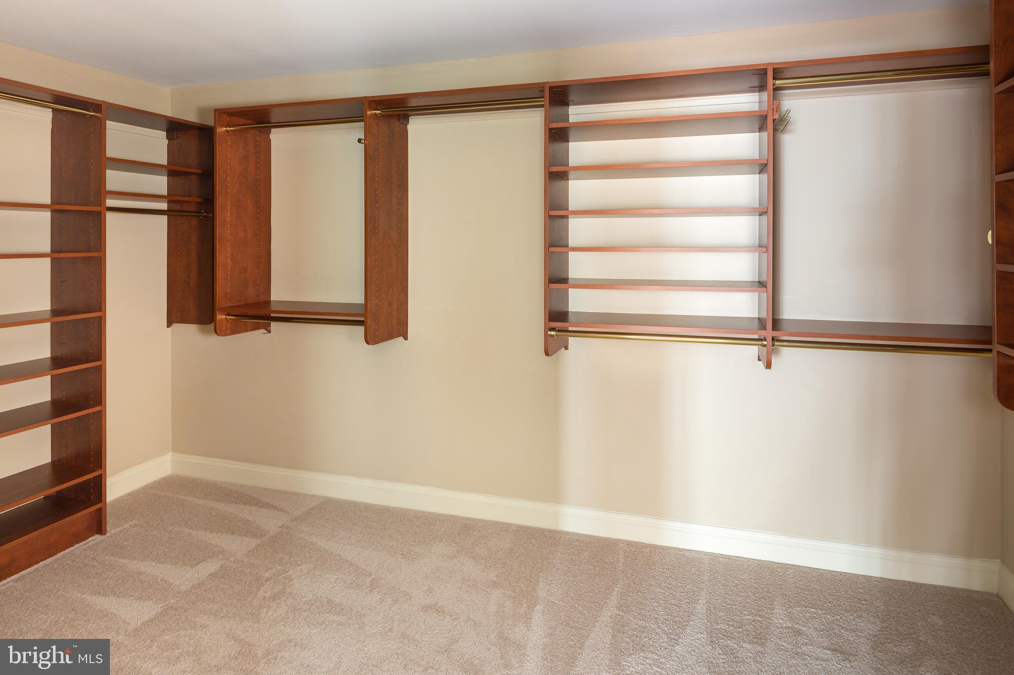 BANESWOOD - Residential