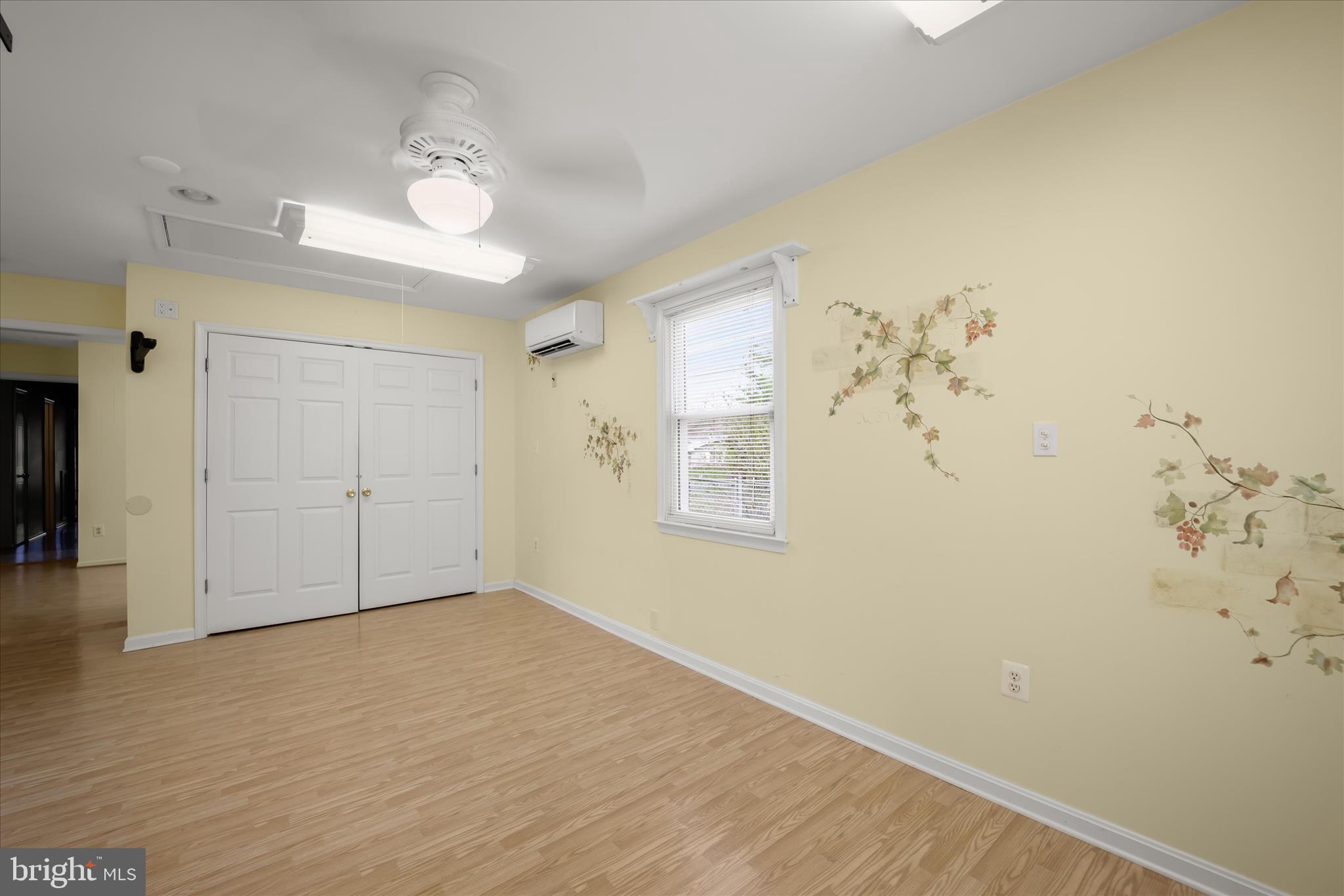 NEW CUT FARMS - Residential