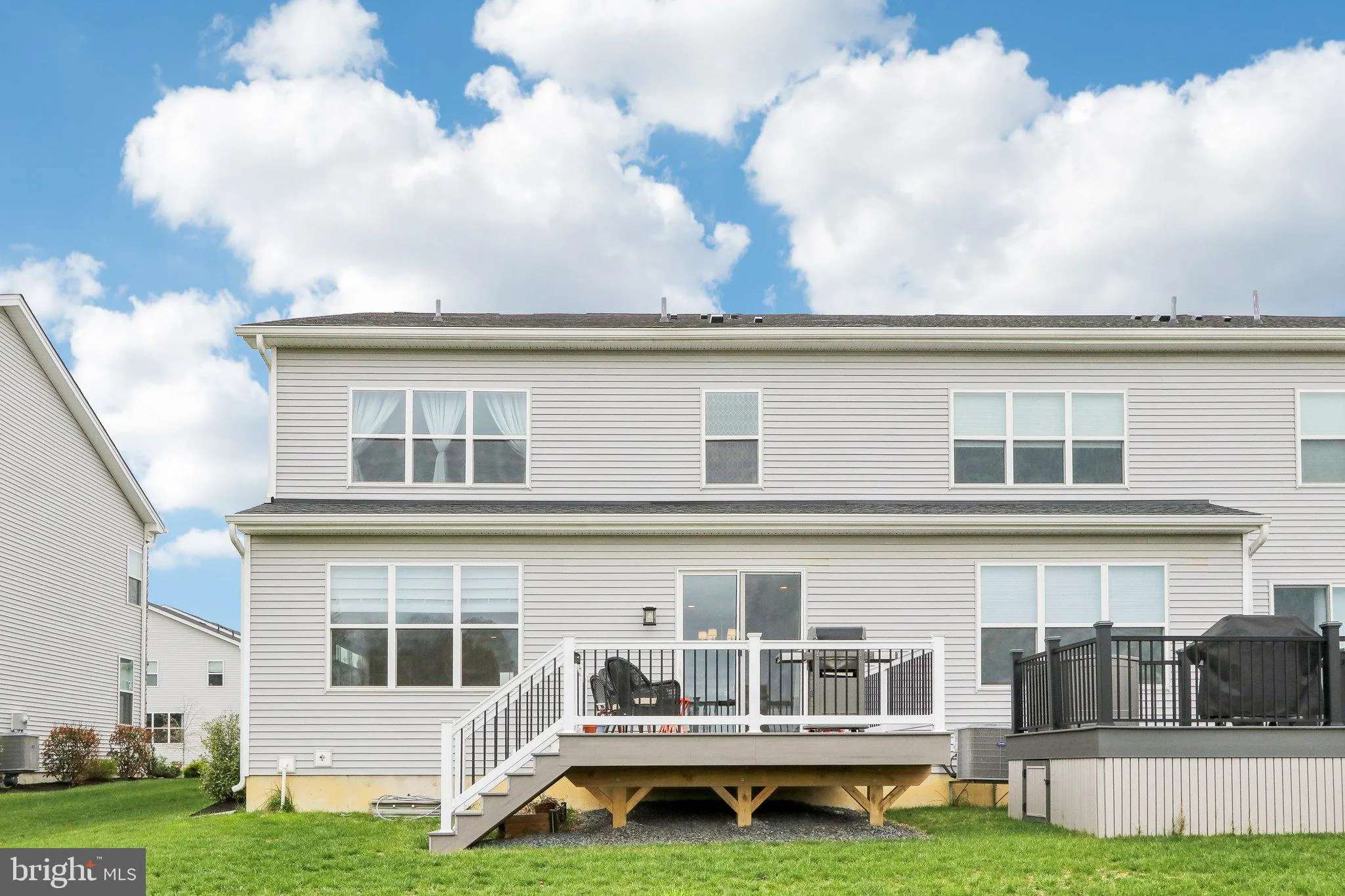 Warrington, Pennsylvania 18976, United States, 3 Bedrooms Bedrooms, ,4 BathroomsBathrooms,Residential,Active,114925