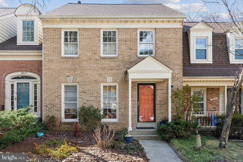Photo of 9215 Gatewater Terrace, POTOMAC, MD 20854 (MLS # MDMC2167546)