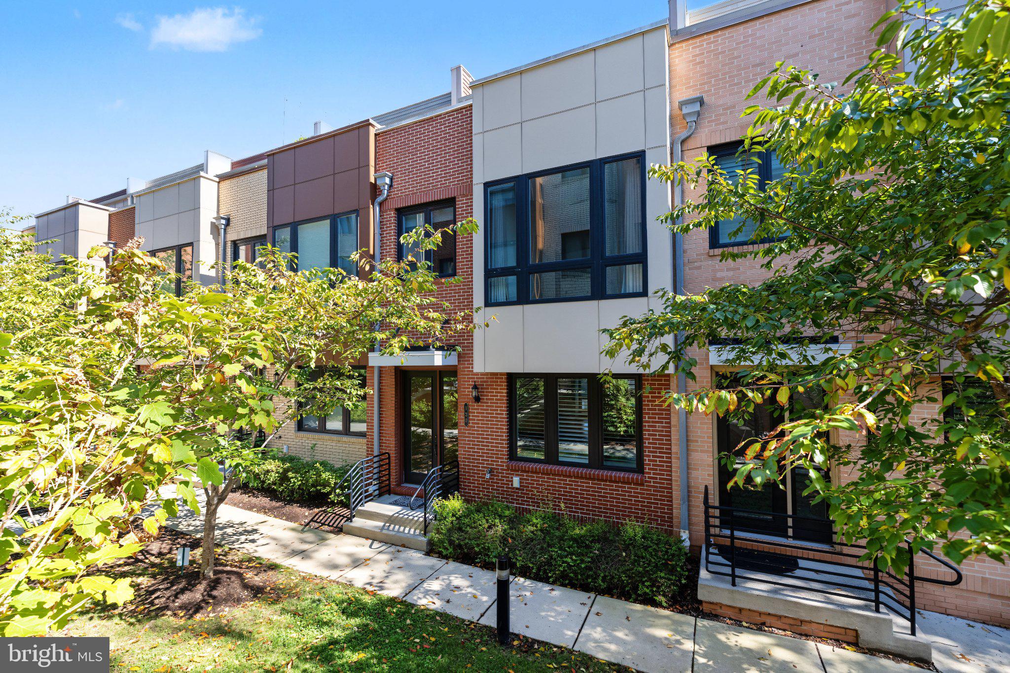 130 CAMBRIA WALK
