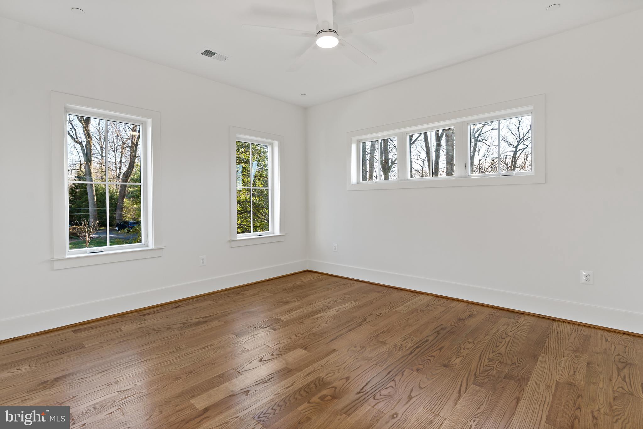 BATTERY PARK HILLS - Residential