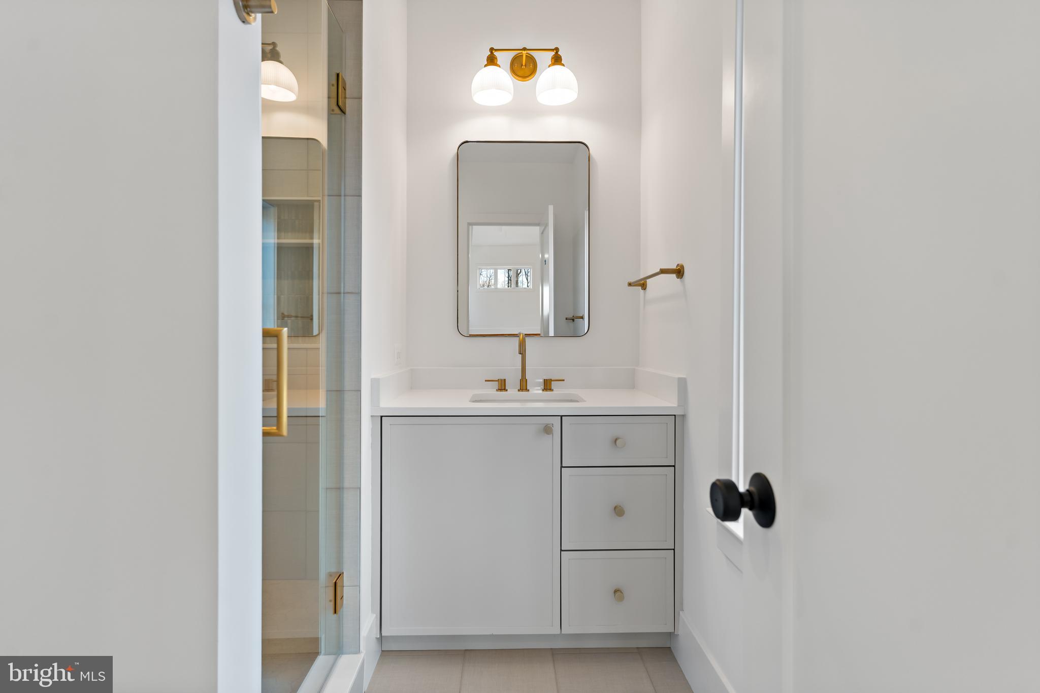 BATTERY PARK HILLS - Residential