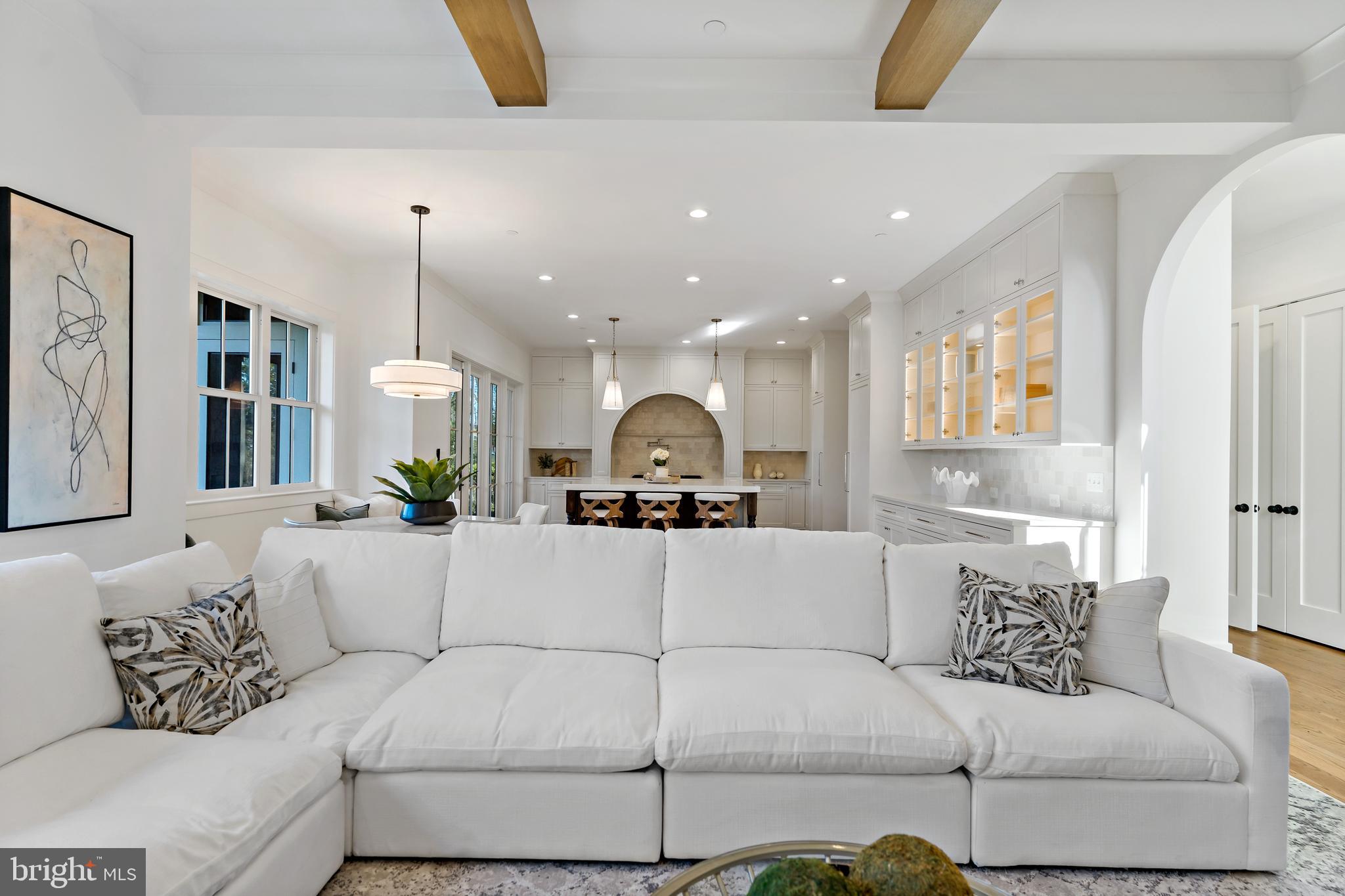 BATTERY PARK HILLS - Residential