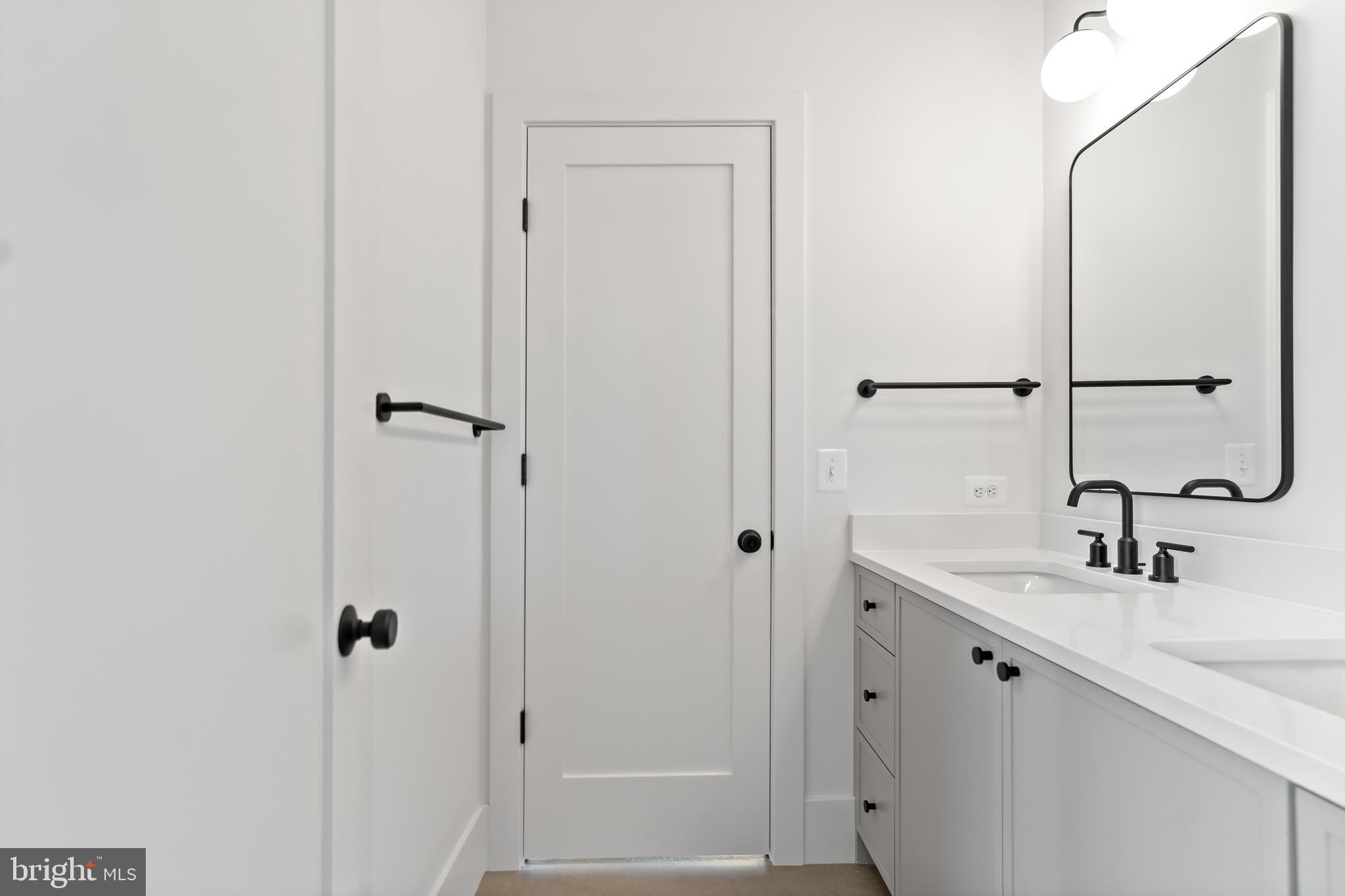 BATTERY PARK HILLS - Residential